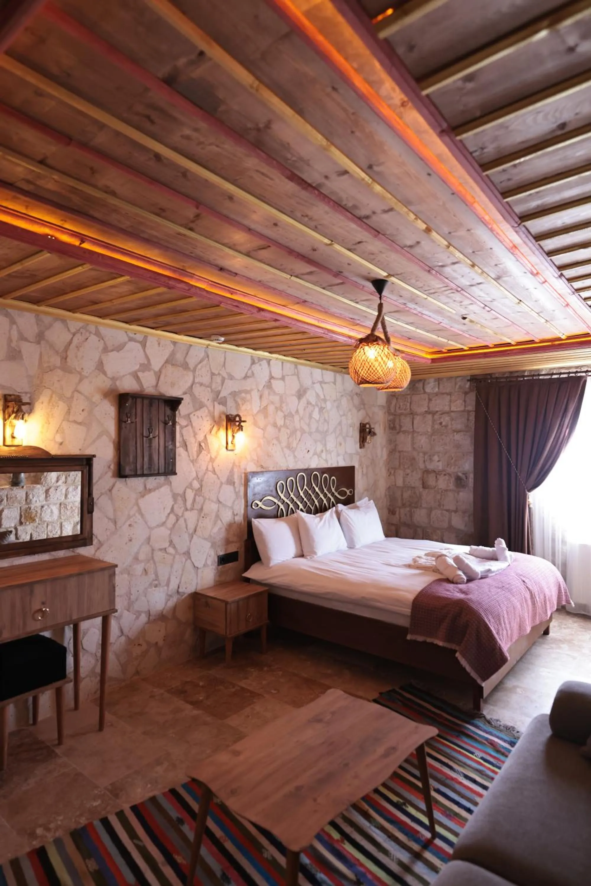 Bed in Stone Owl Otel & Restaurant