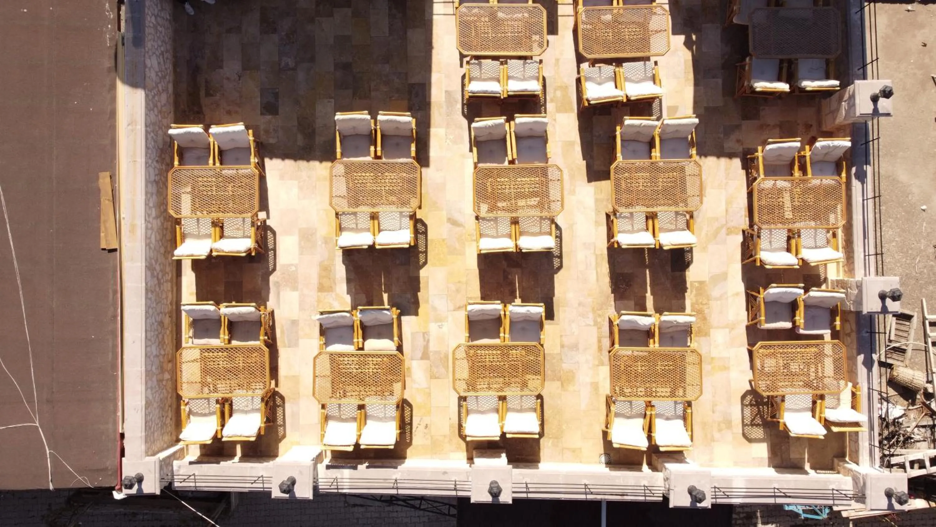 Stone Owl Otel & Restaurant