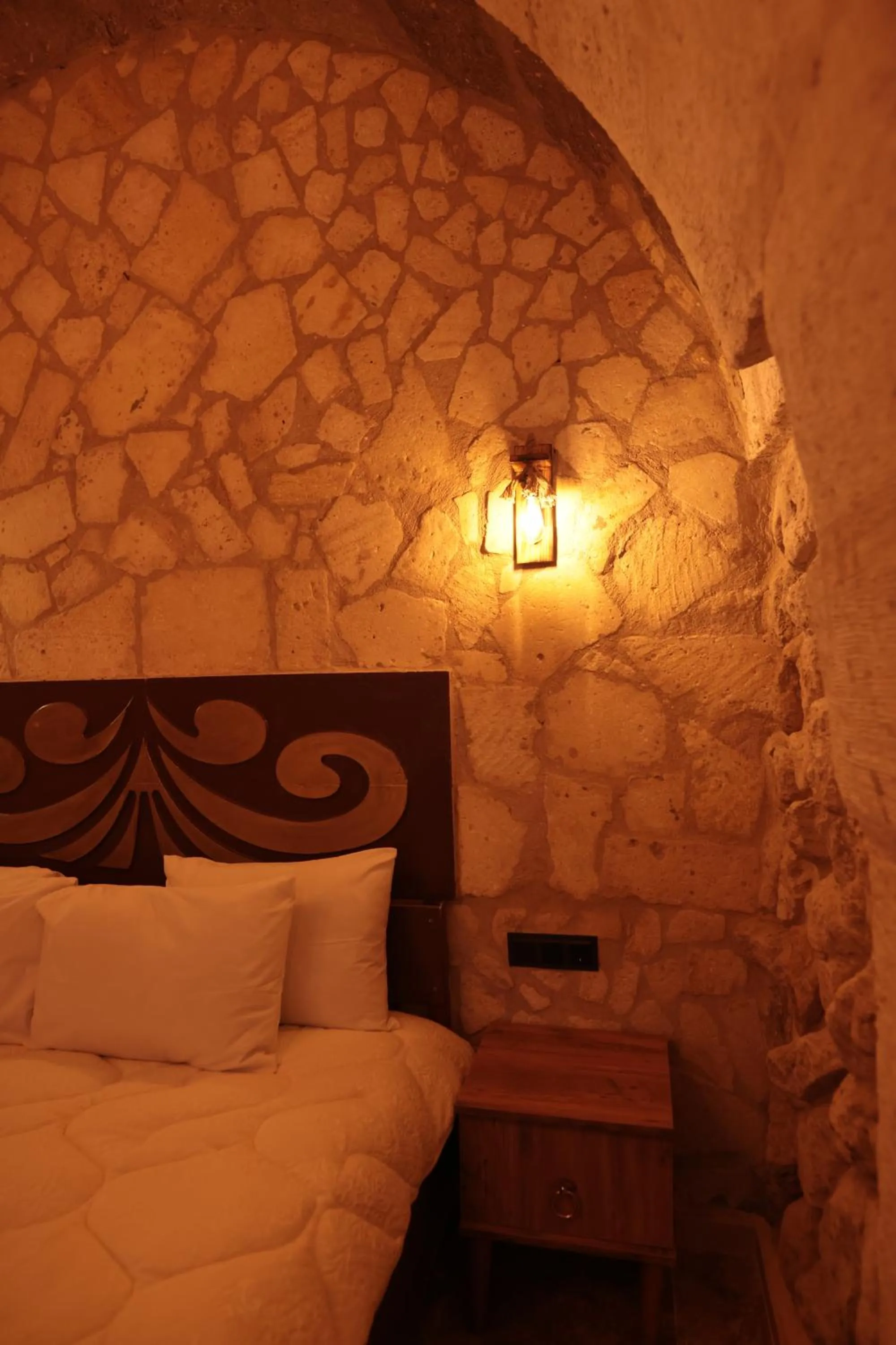 Bed in Stone Owl Otel & Restaurant