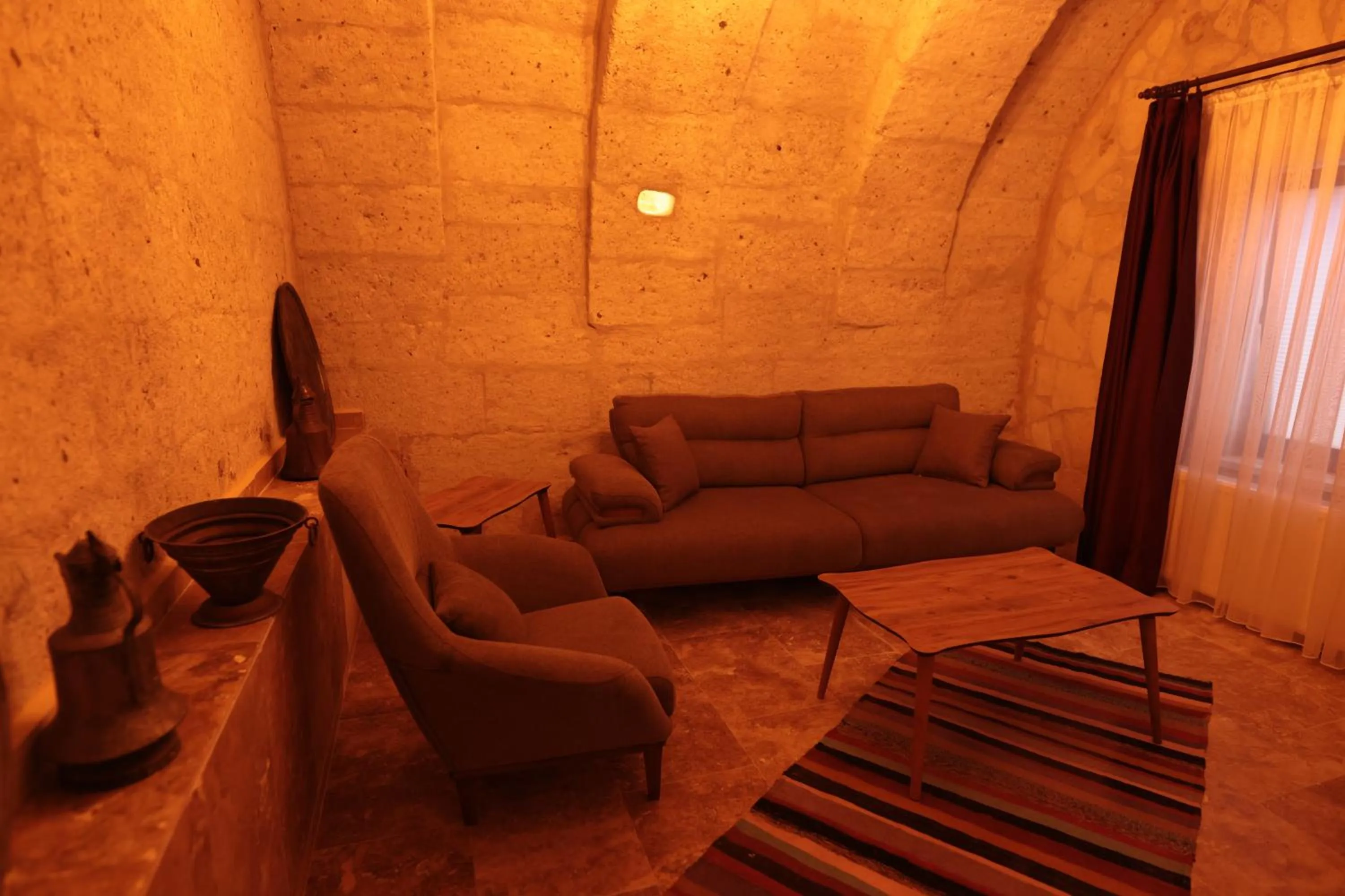 Stone Owl Otel & Restaurant