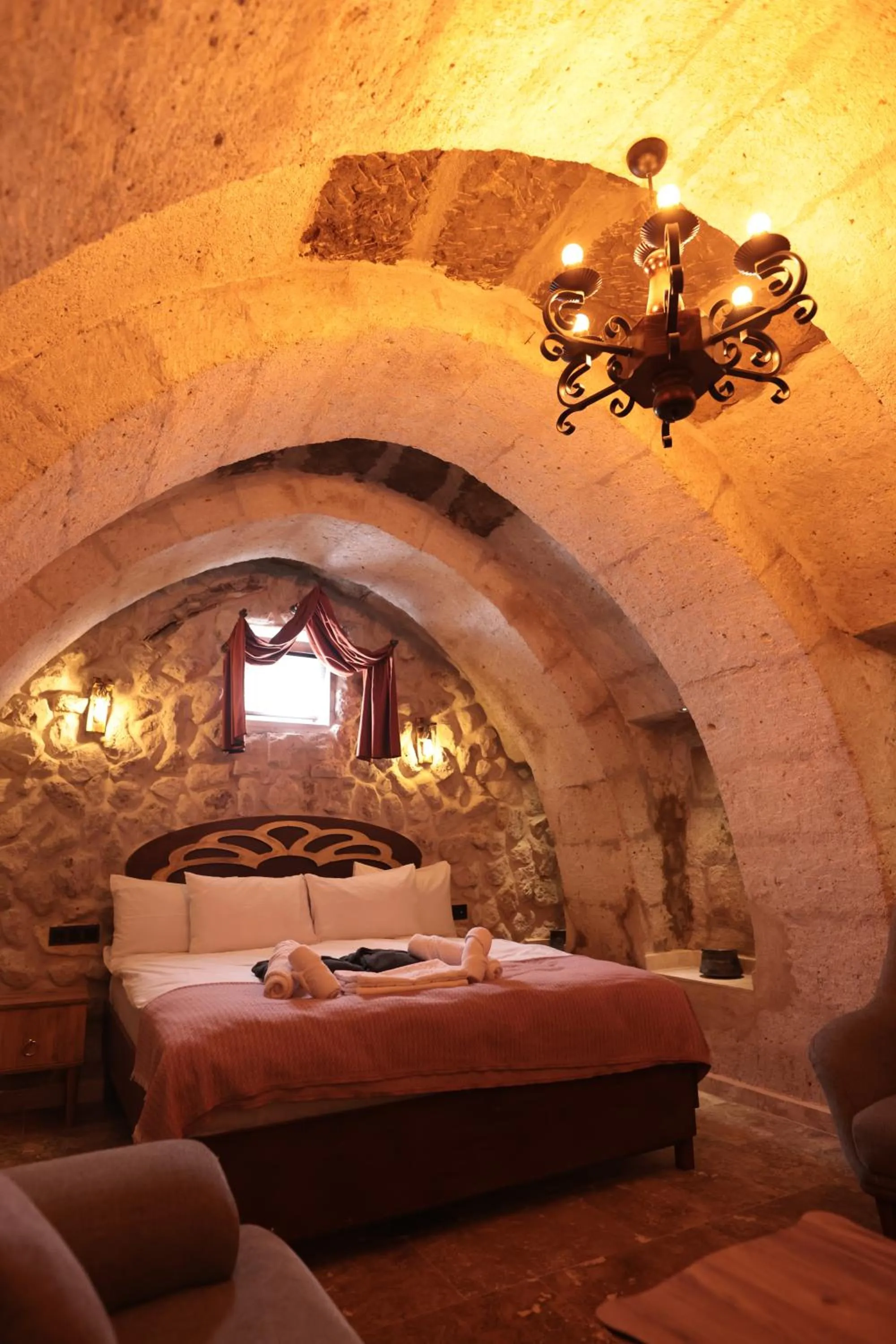 Bed in Stone Owl Otel & Restaurant