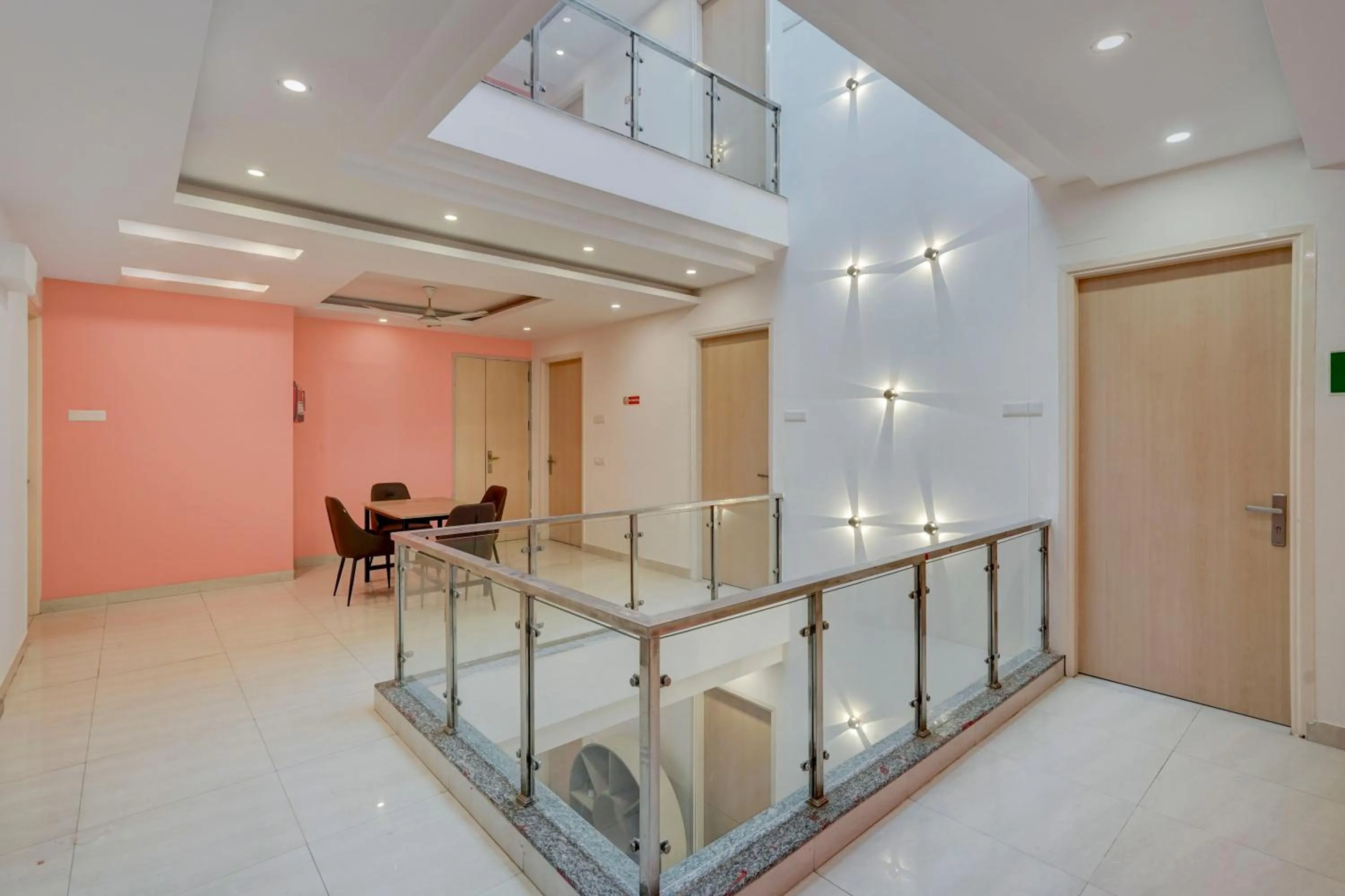 Seating area in The Byke Express Medicity Near Medanta