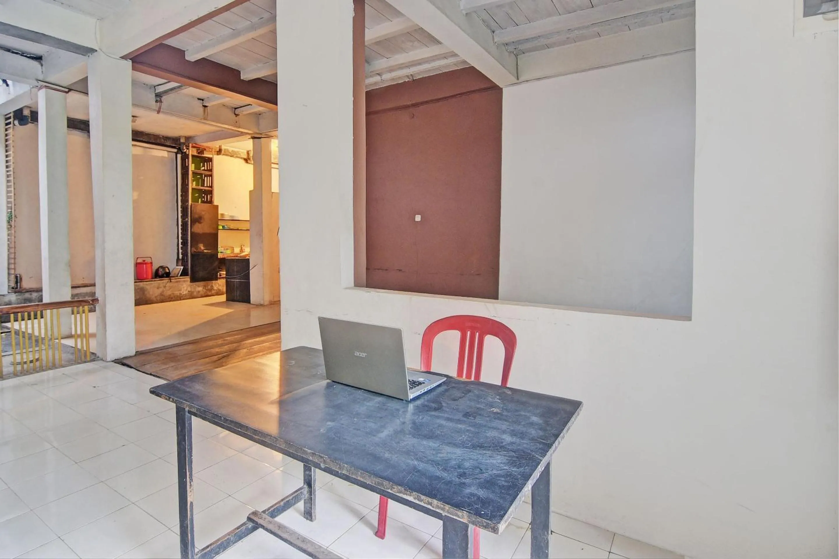 Lobby or reception in Hotel O Kost 99