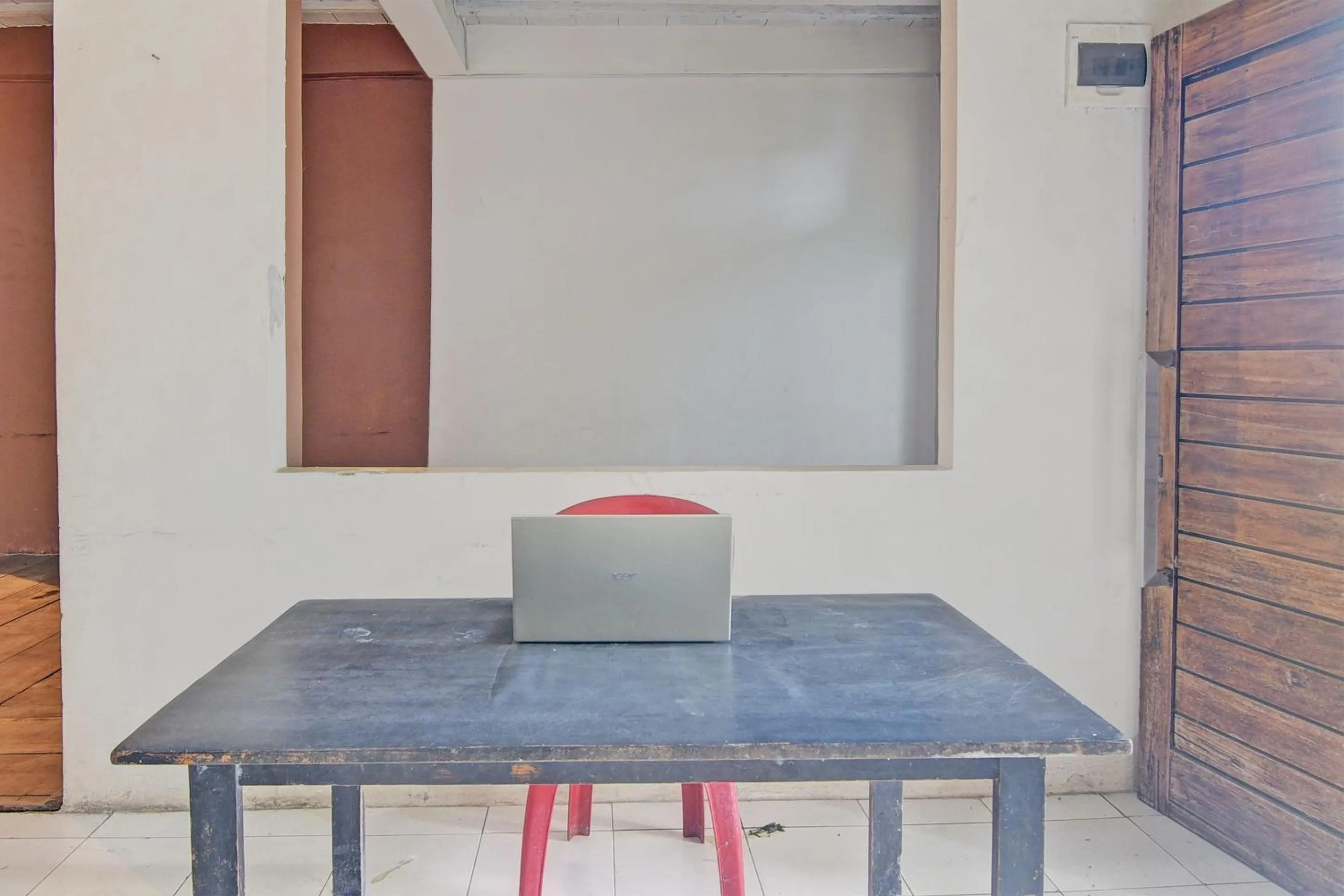 Lobby or reception in Hotel O Kost 99