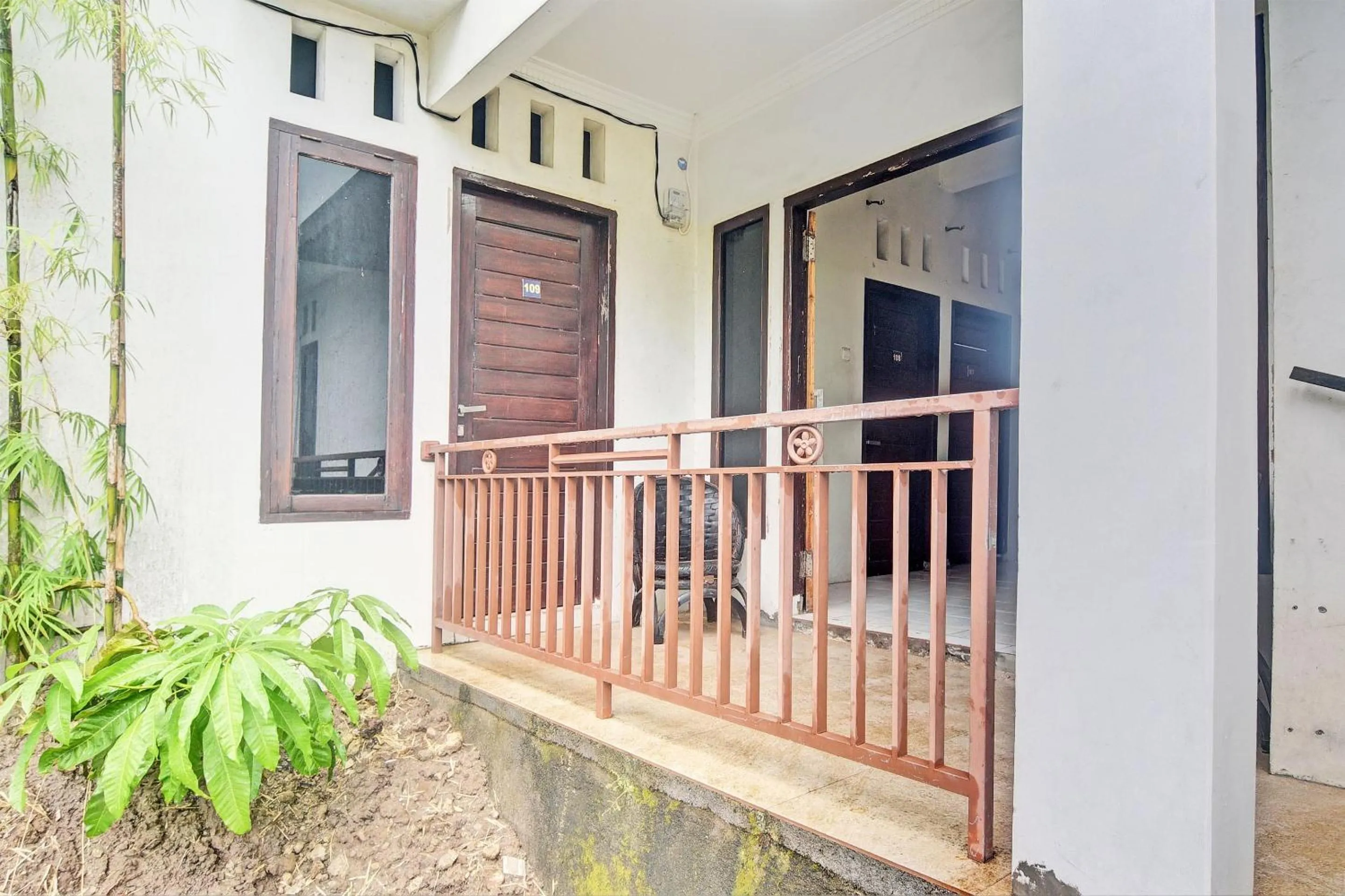 Lobby or reception in Hotel O Kost 99