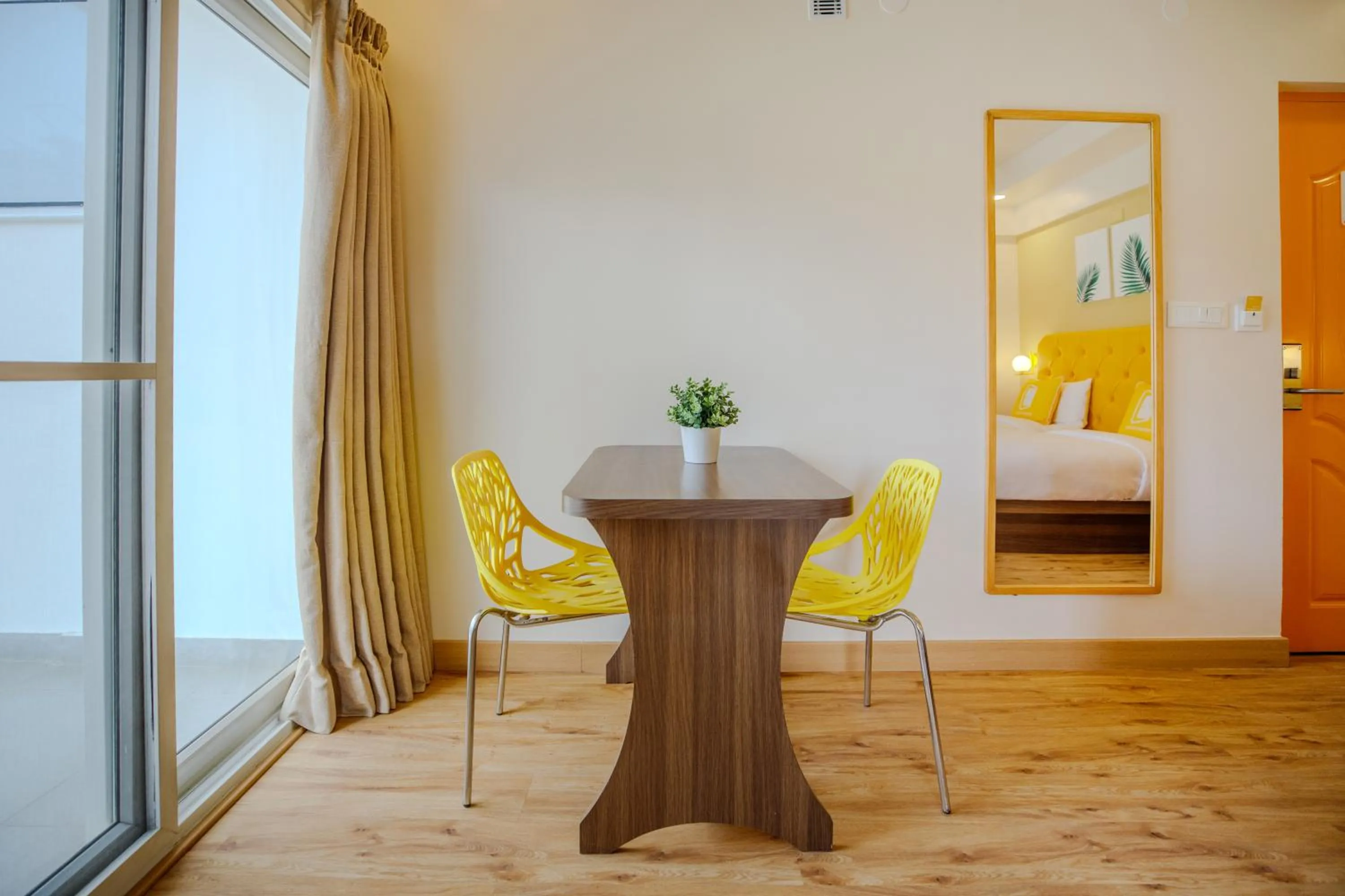 Bedroom, Bed in Bloom Hotel - HAL Old Airport Rd