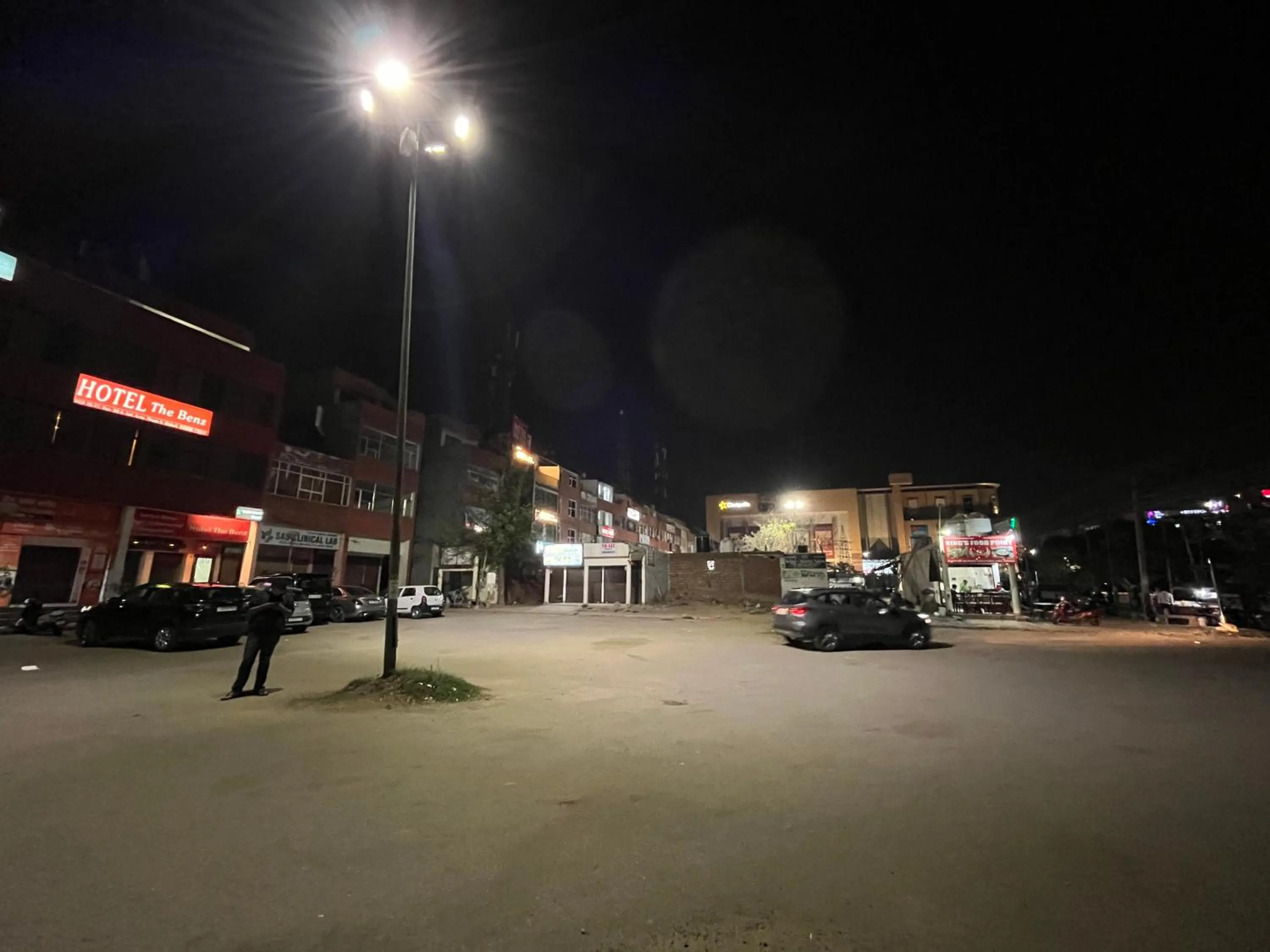 Night in Hotel The Benz