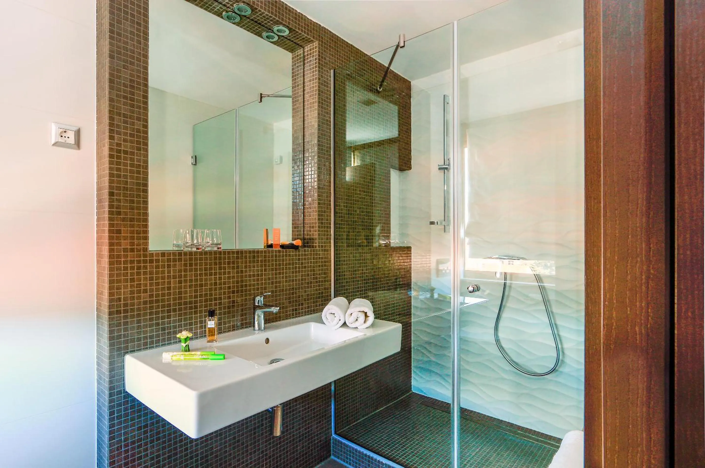 Bathroom in The View Luxury Rooms