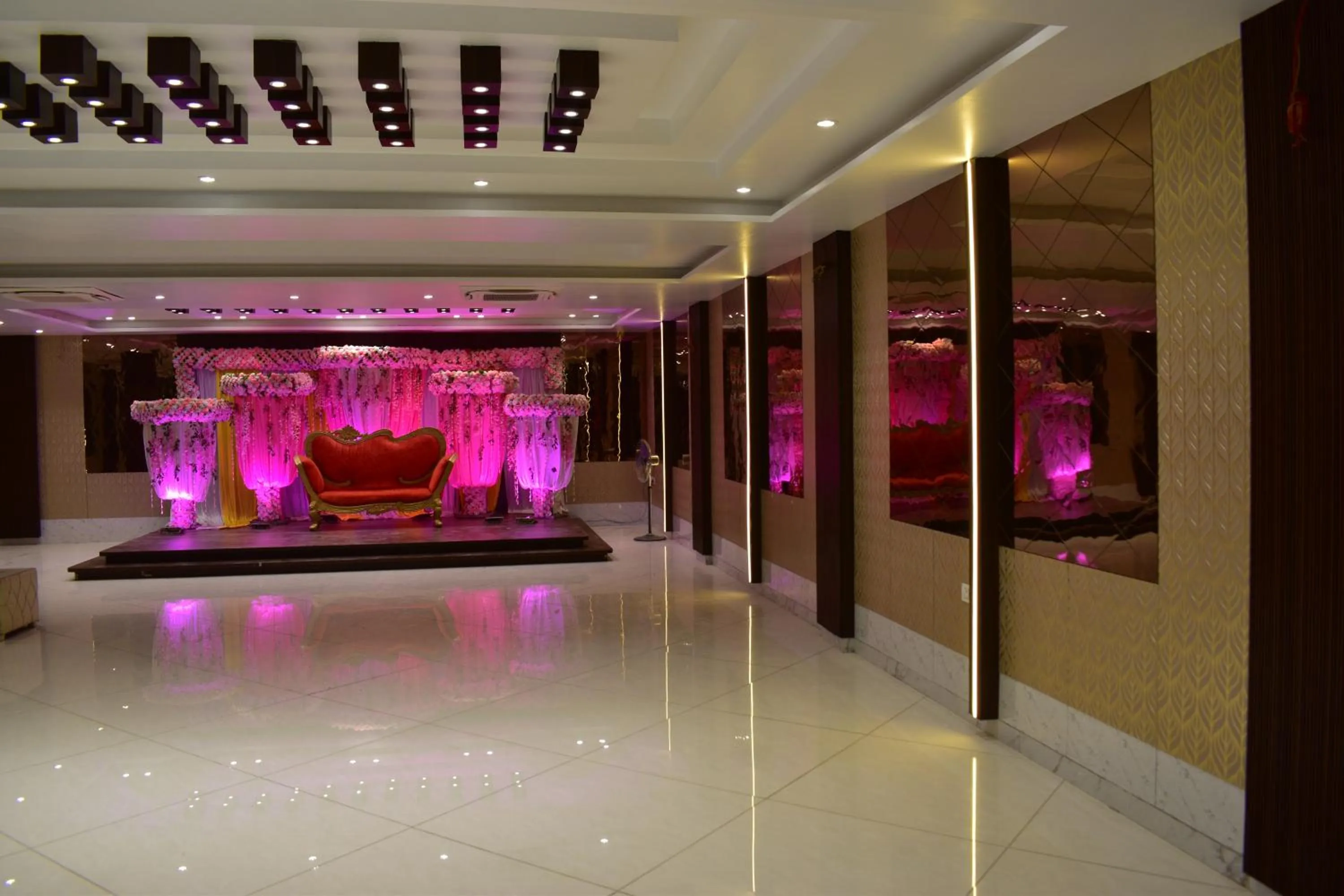 Meeting/conference room in Hotel Kusum Palace