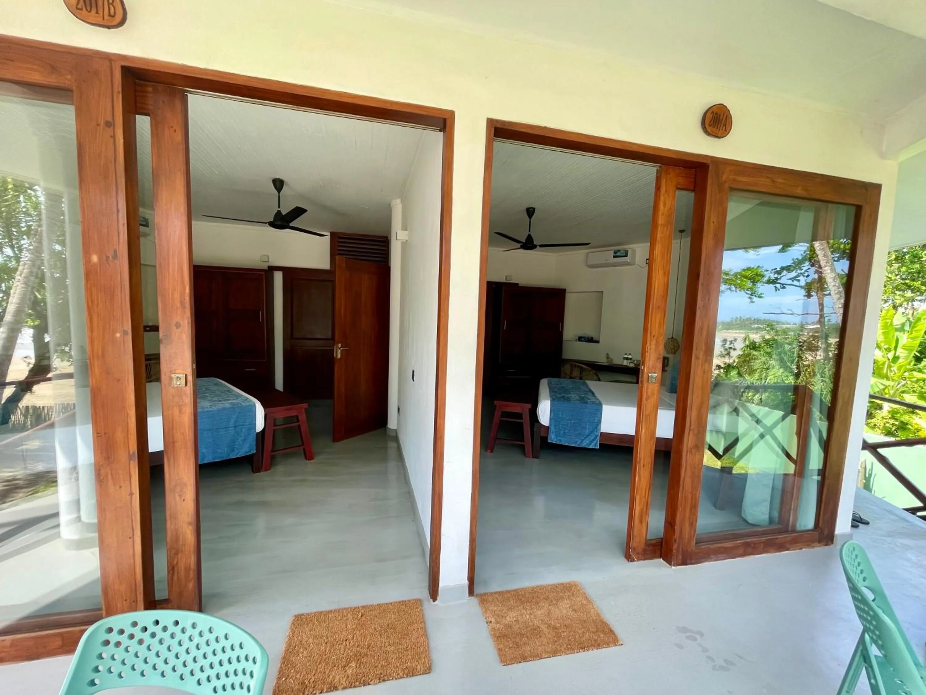 Family in Casa Smeralda