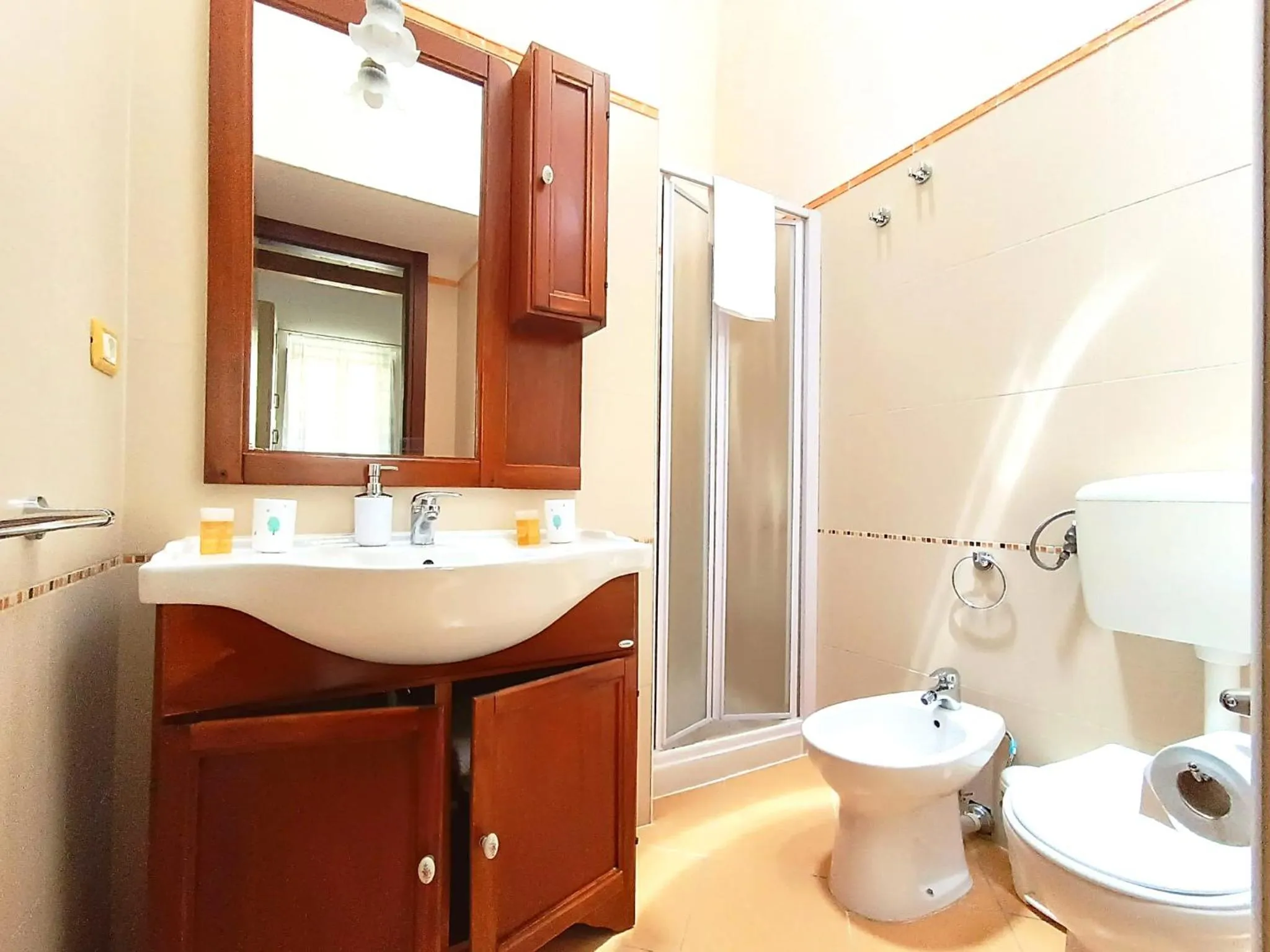 Shower in Morfeo Charming Rooms & Relax