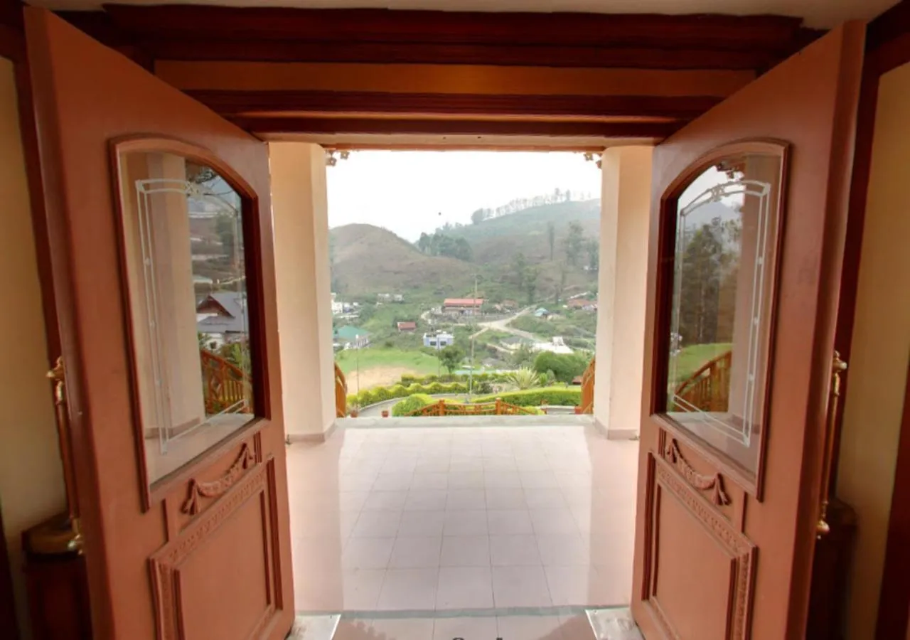 Mountain view in KTDC Tea county