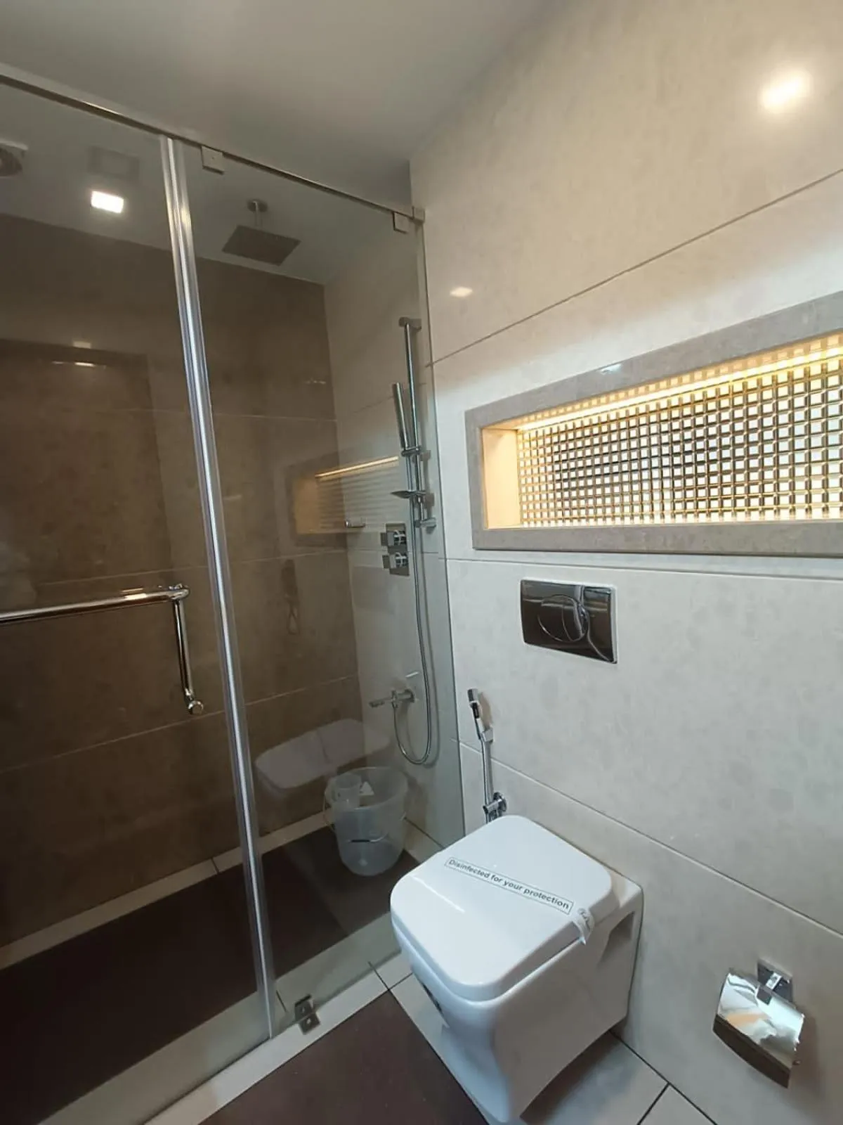 Shower in KTDC Tea county