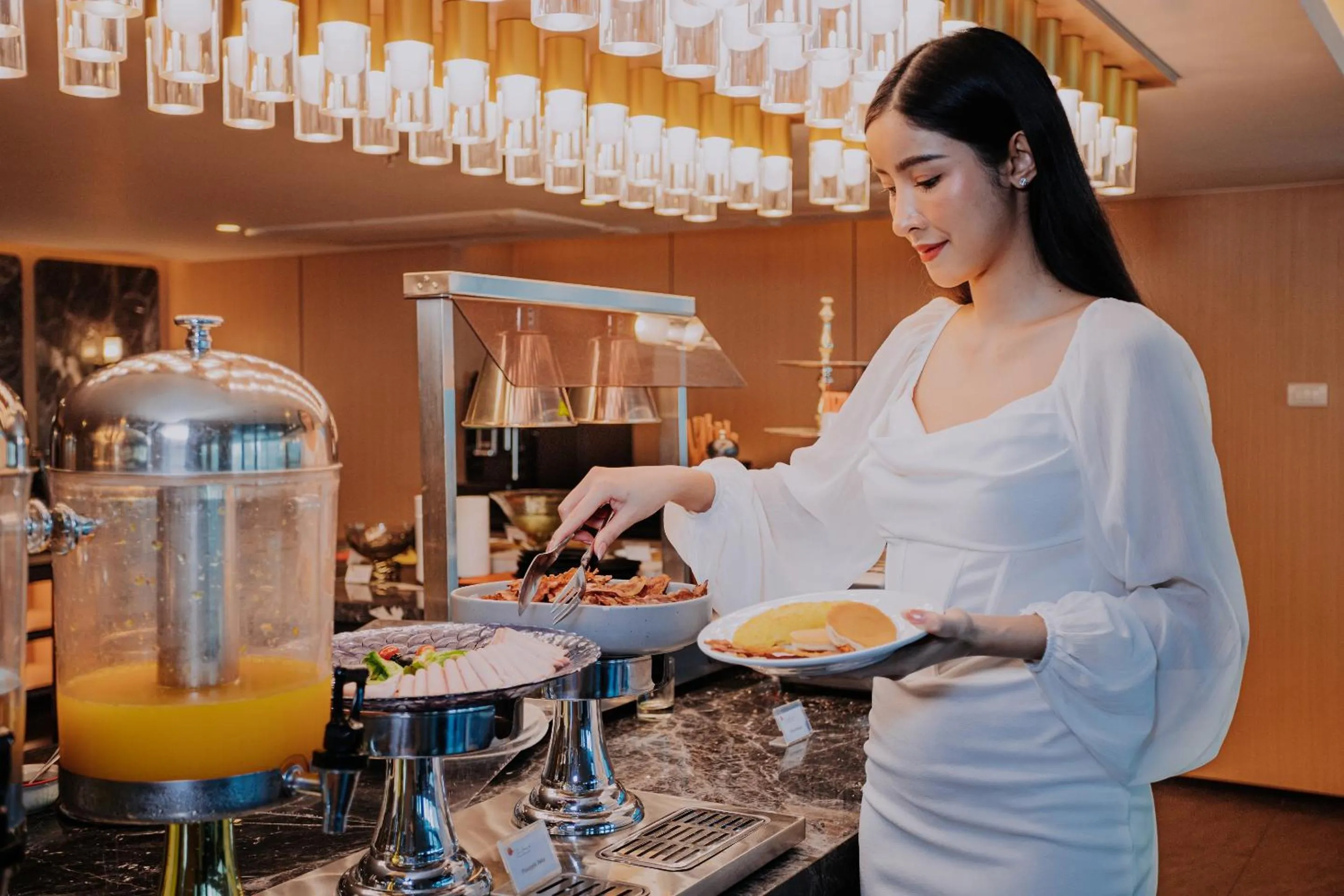 People in iCheck inn Residences Patong