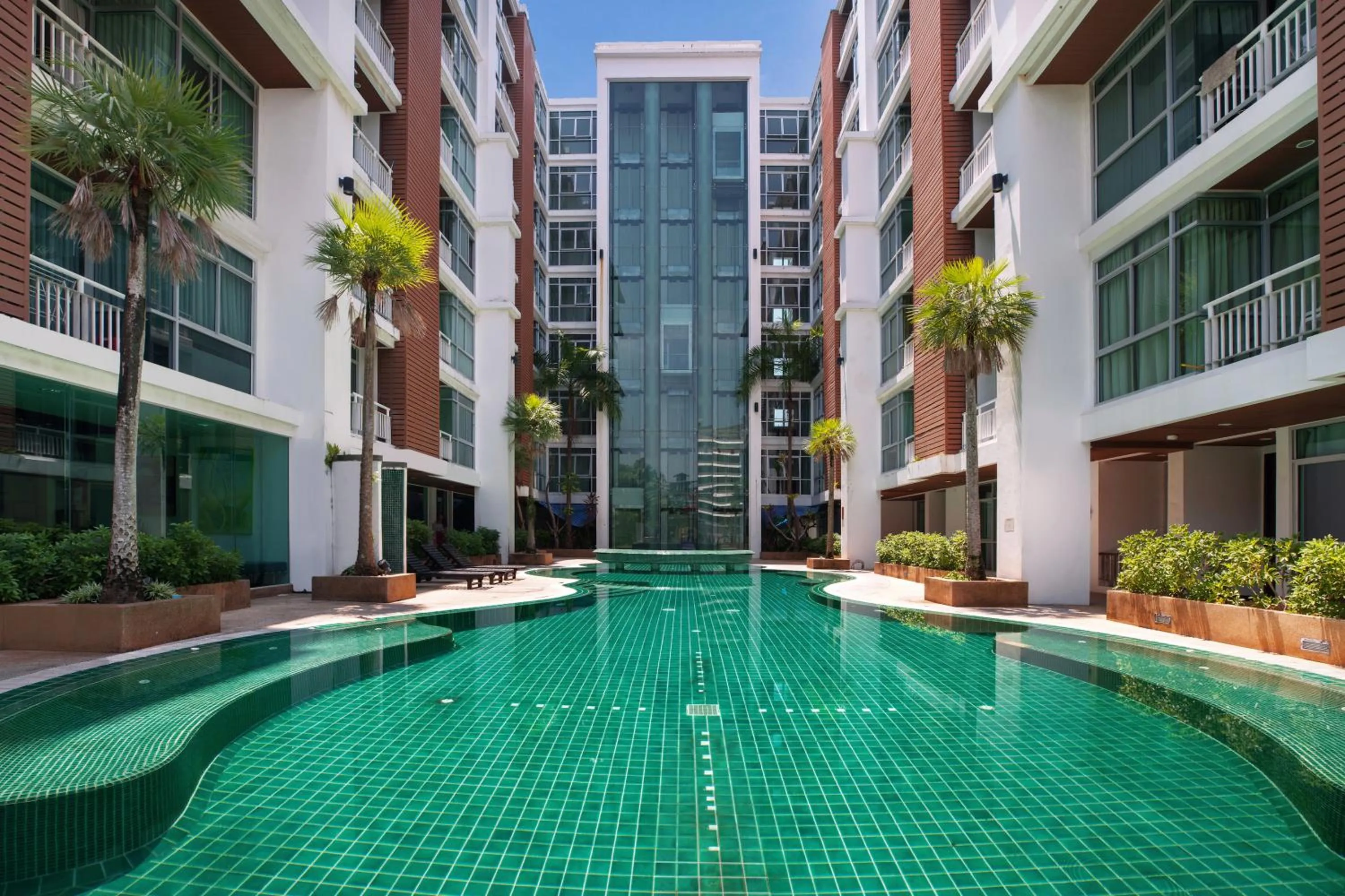 Swimming pool in iCheck inn Residences Patong