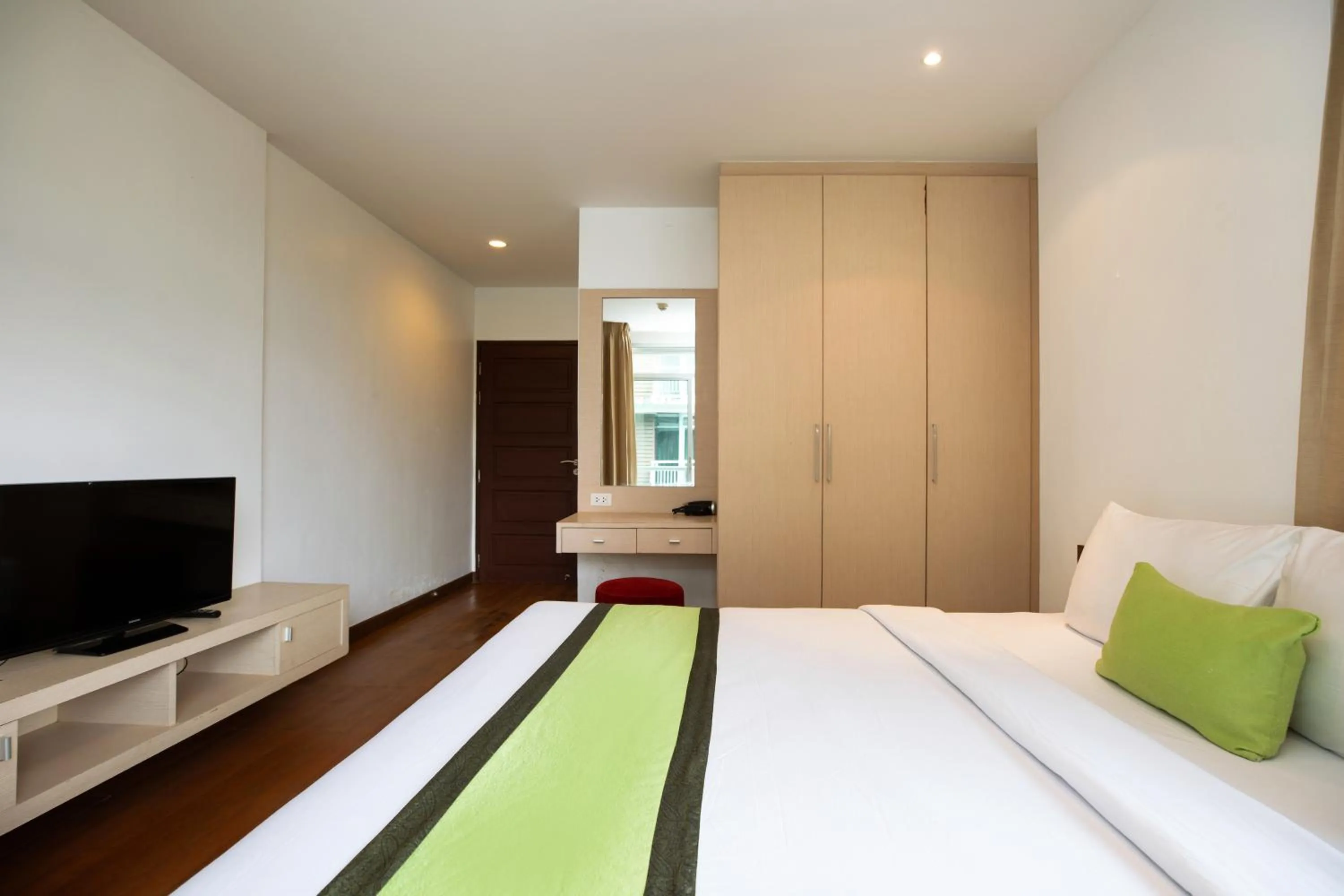 Bed in iCheck inn Residences Patong