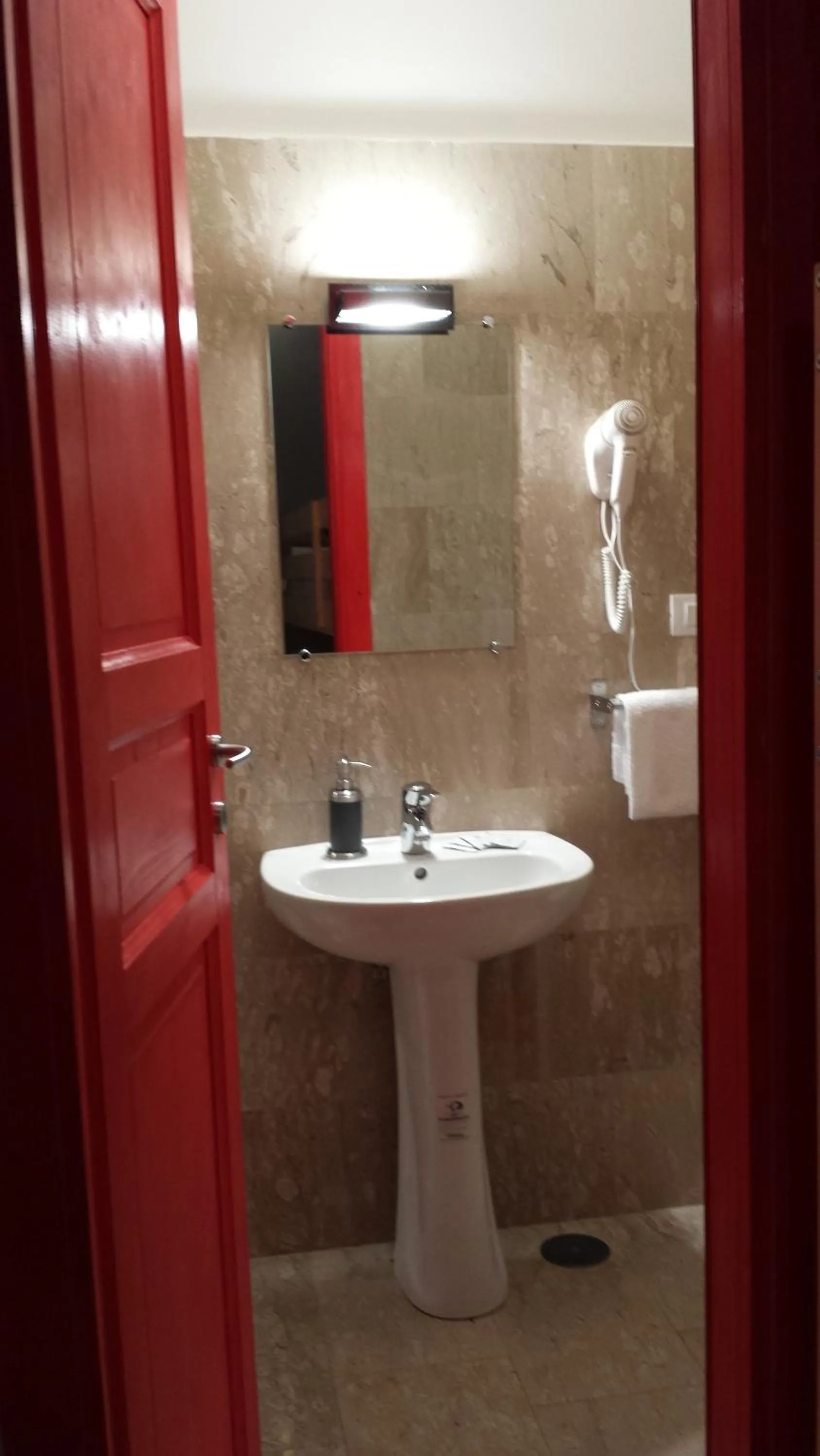 Bathroom in Roma Art Rooms