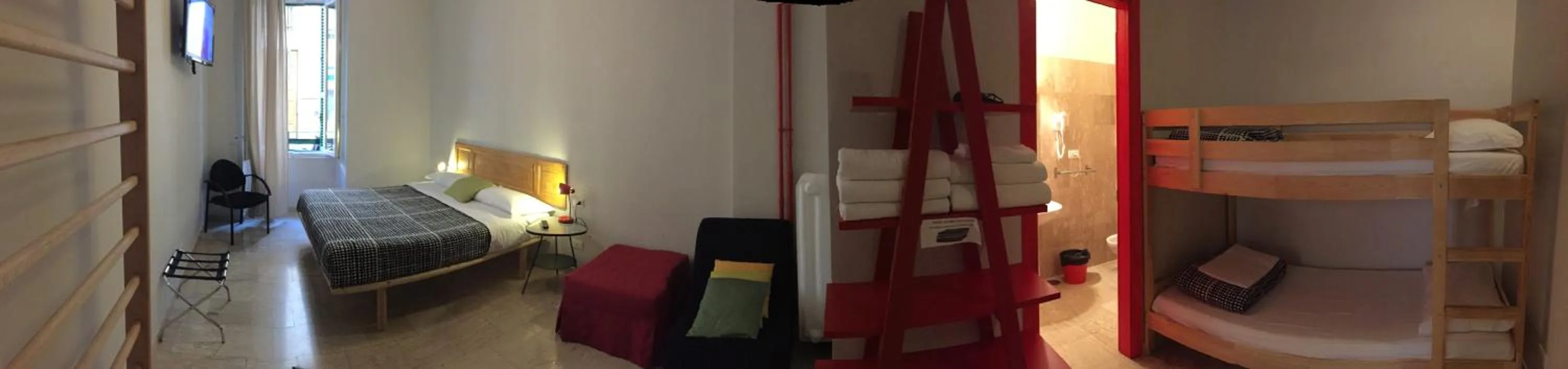 Photo of the whole room, Bed in Roma Art Rooms