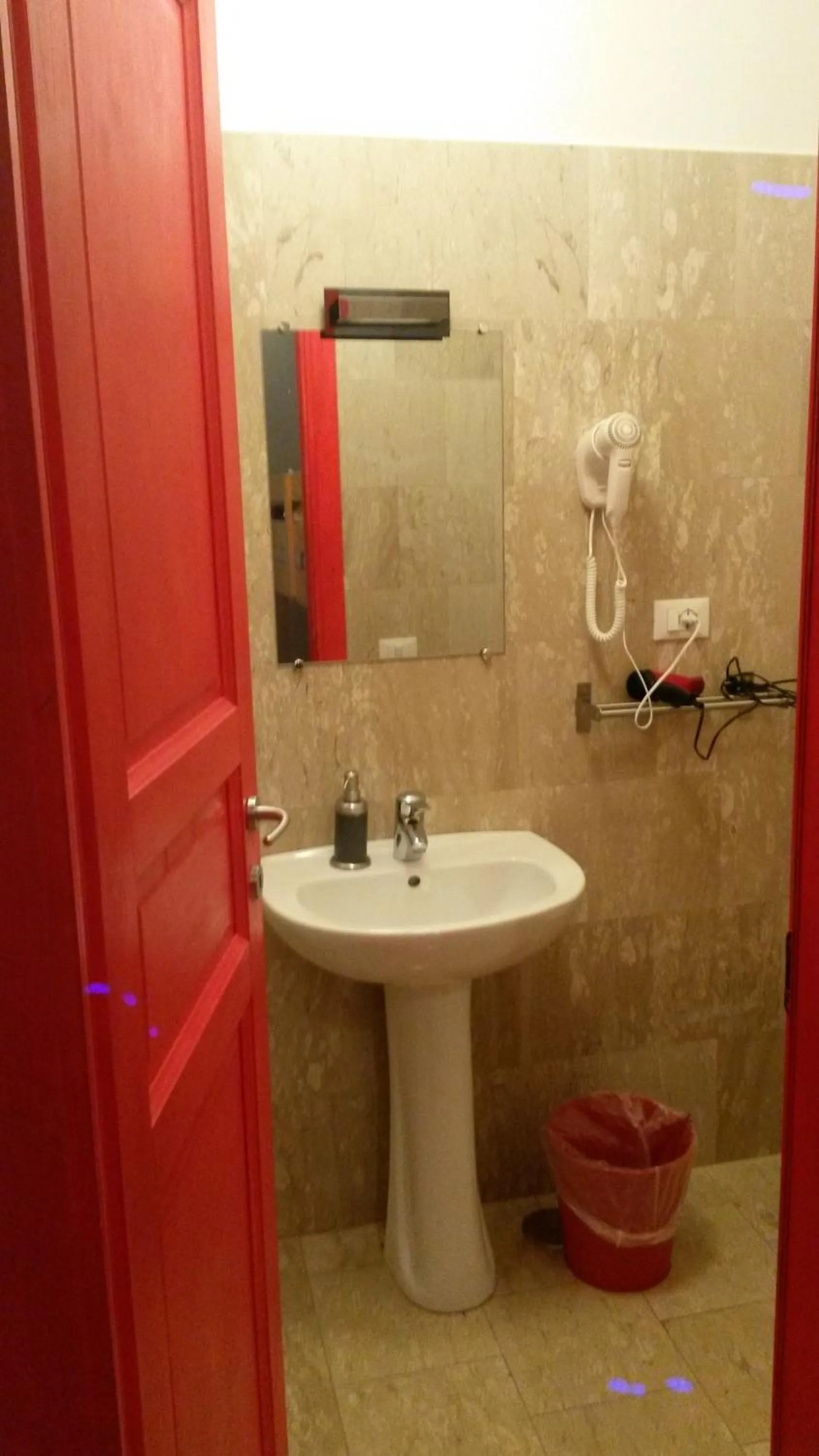 Bathroom in Roma Art Rooms