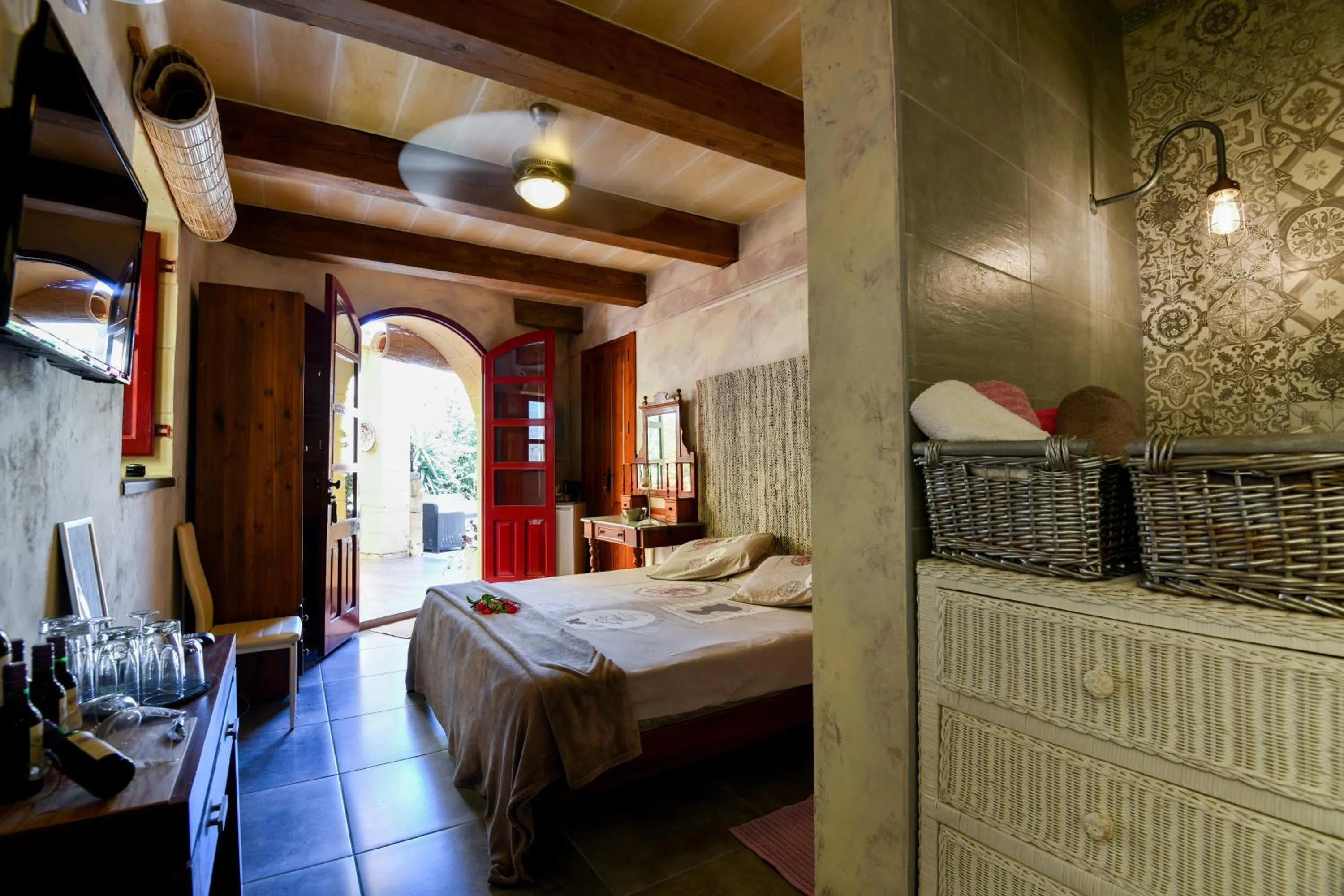 Photo of the whole room, Bed in Charming B&B Dar Ta Zeppi