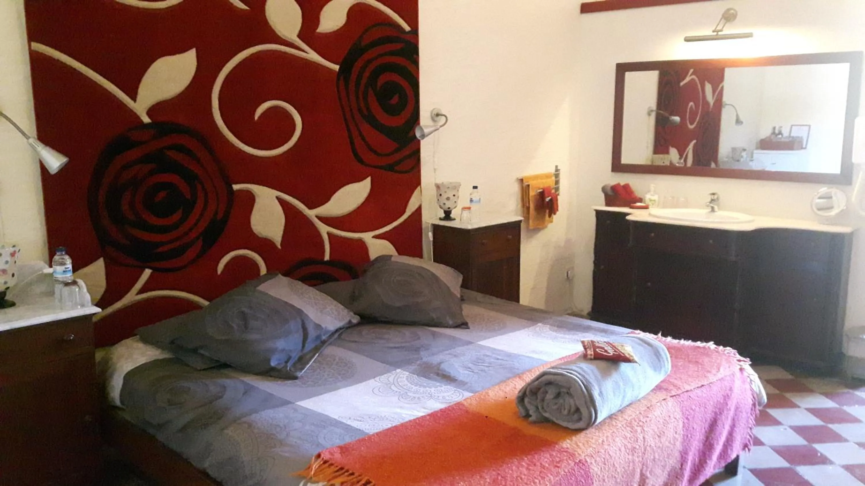 Bedroom, Bed in Charming B&B Dar Ta Zeppi