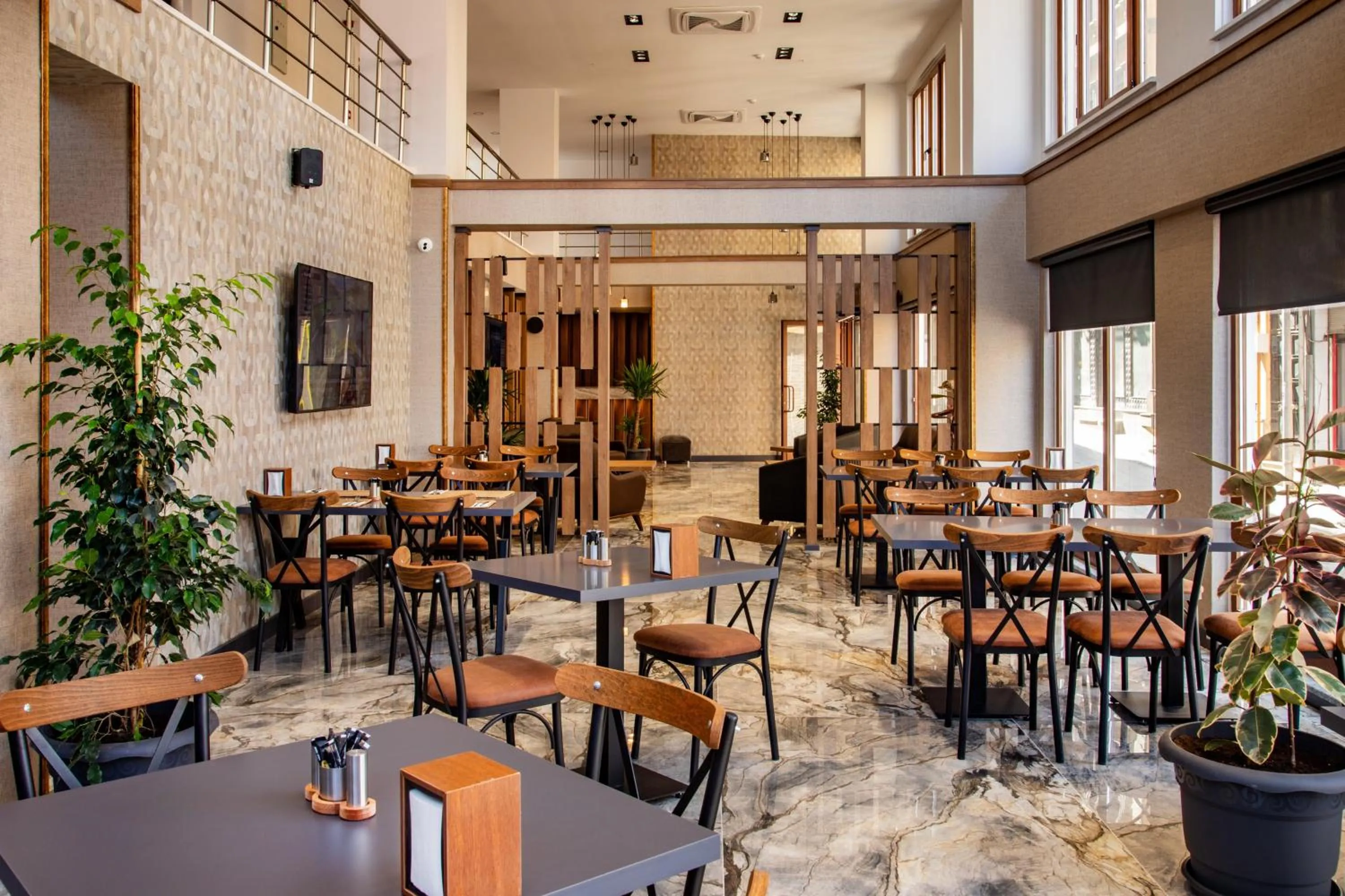 Dining area in Grand Business Hotel