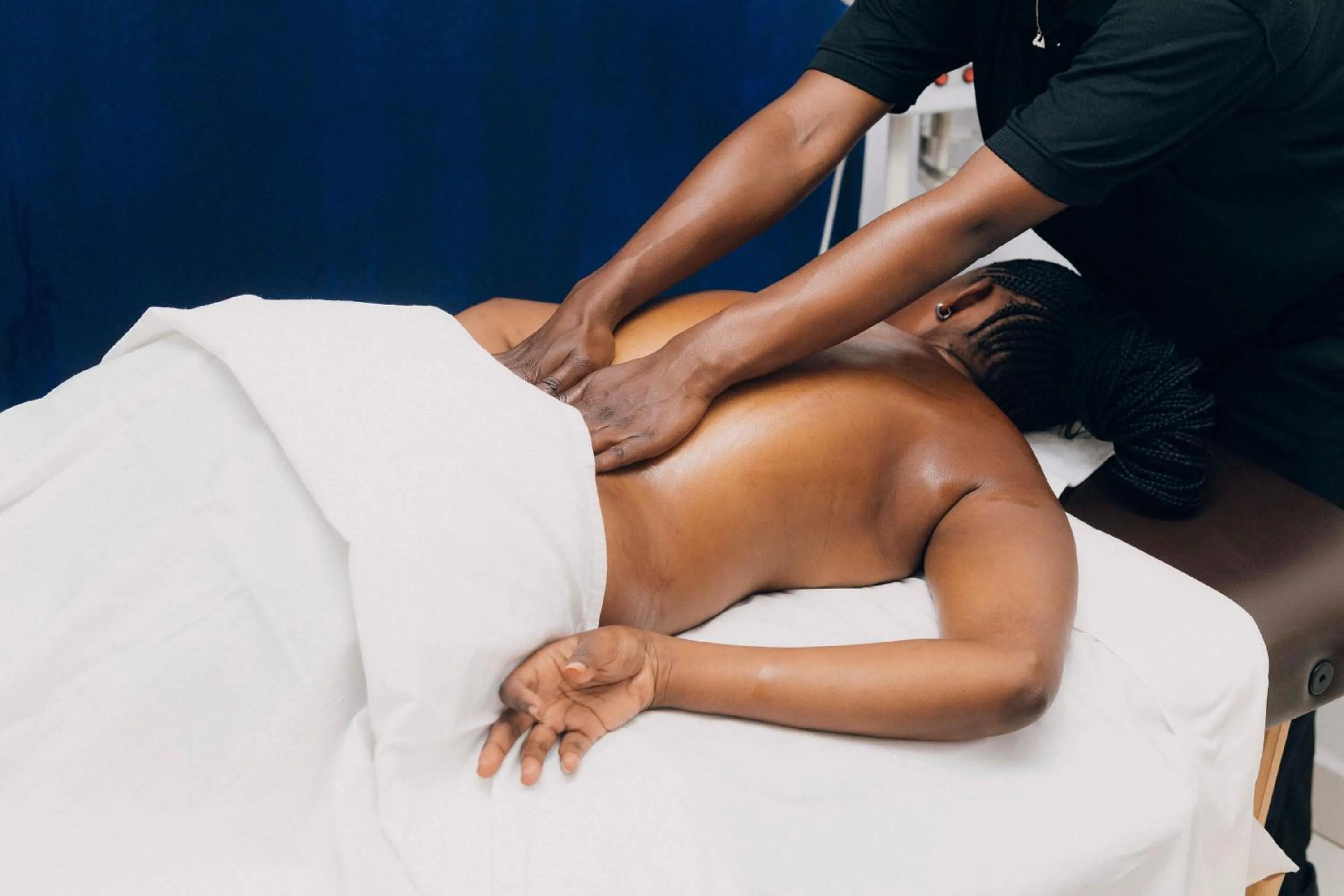 The Hut Restaurant & Boutique Hotel