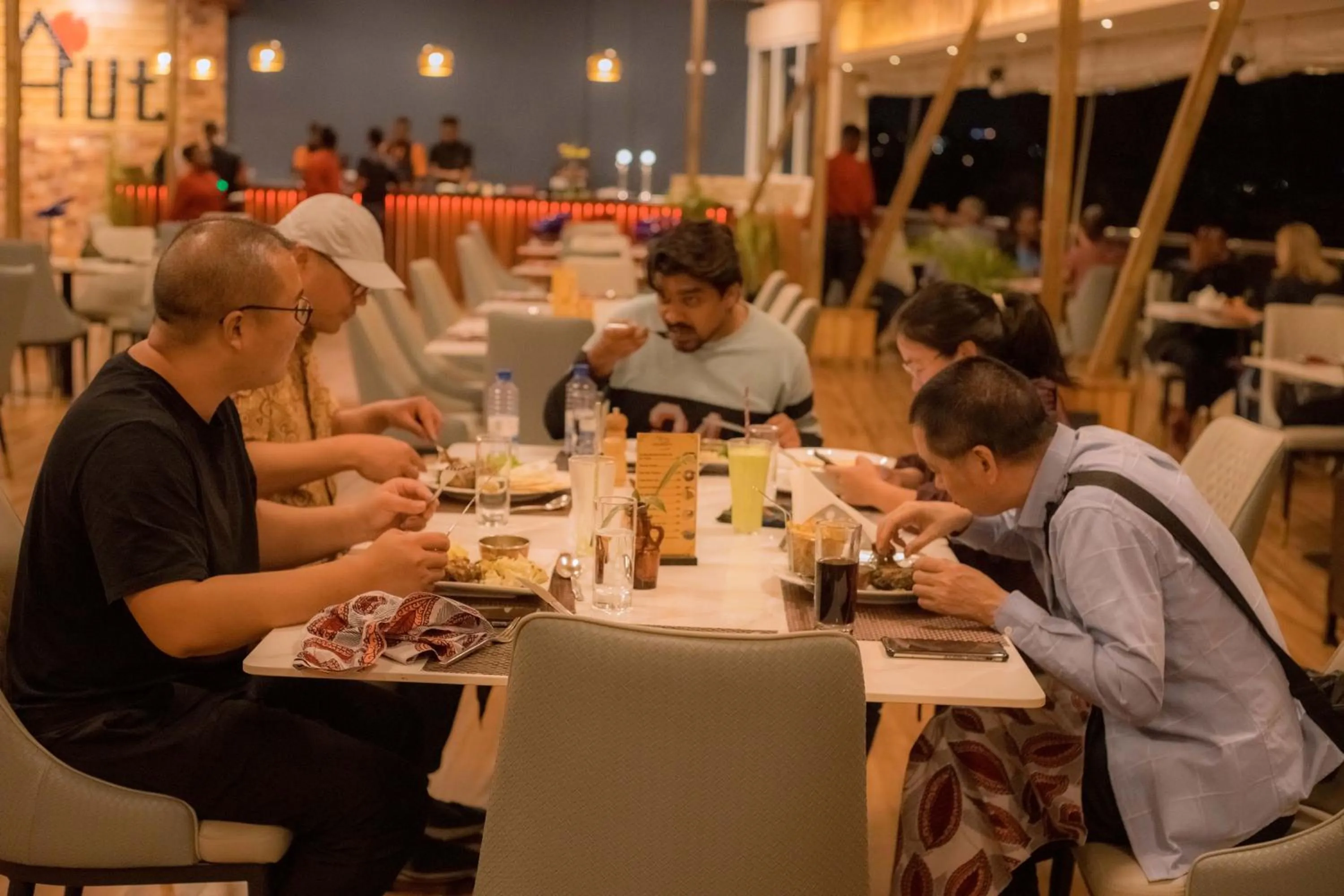 The Hut Restaurant & Boutique Hotel