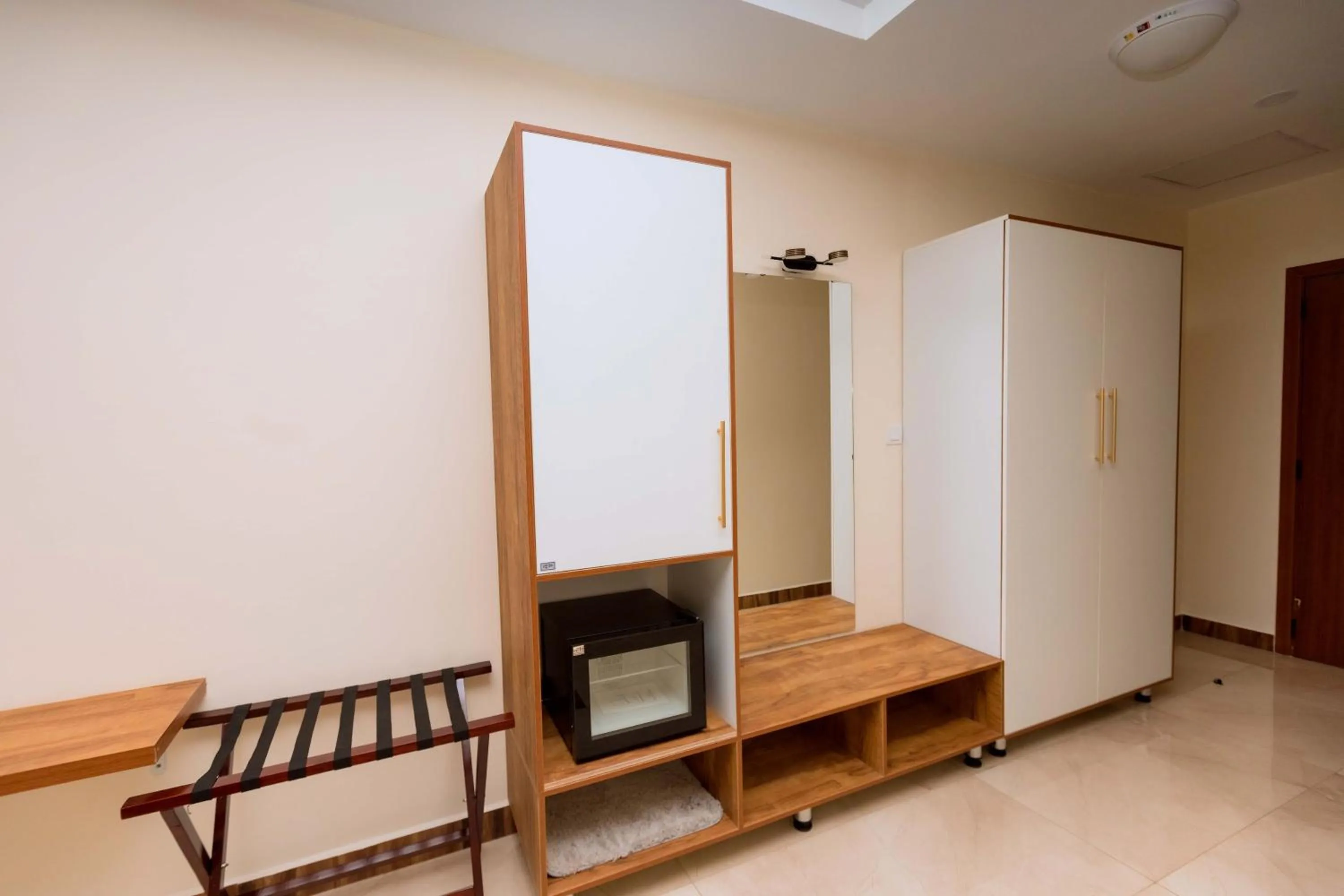 wardrobe in The Hut Restaurant & Boutique Hotel