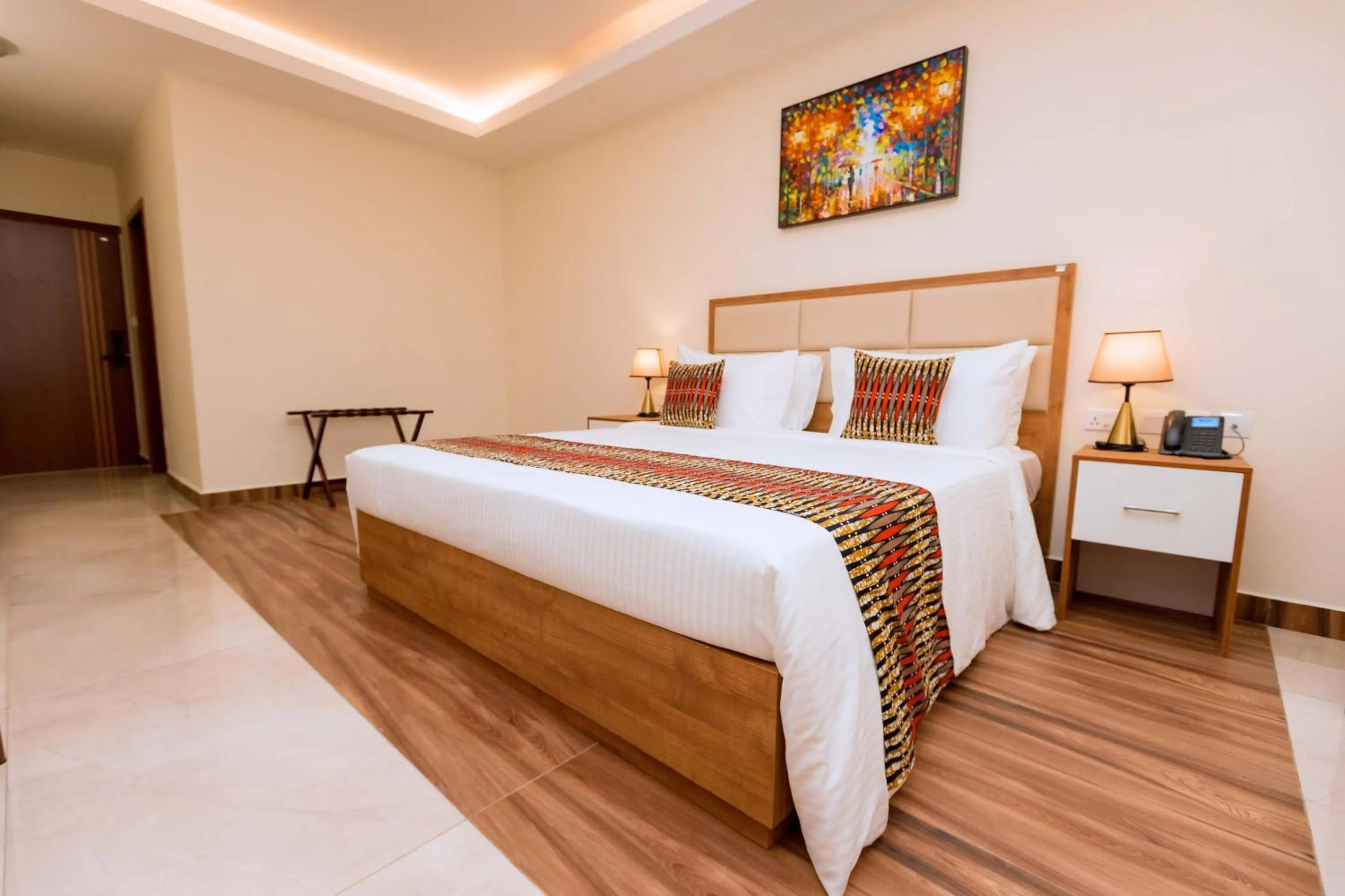 Bed in The Hut Restaurant & Boutique Hotel