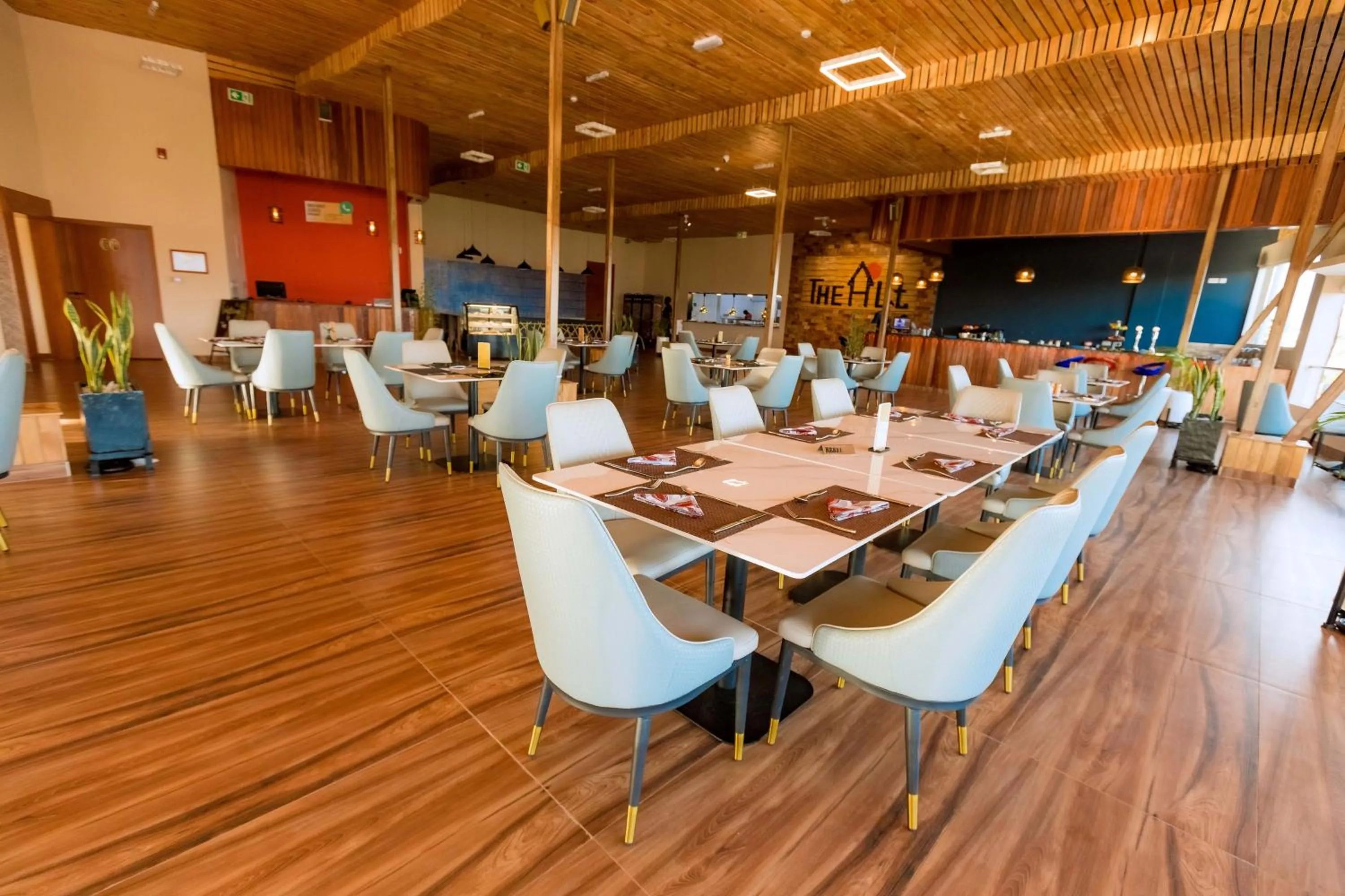 The Hut Restaurant & Boutique Hotel