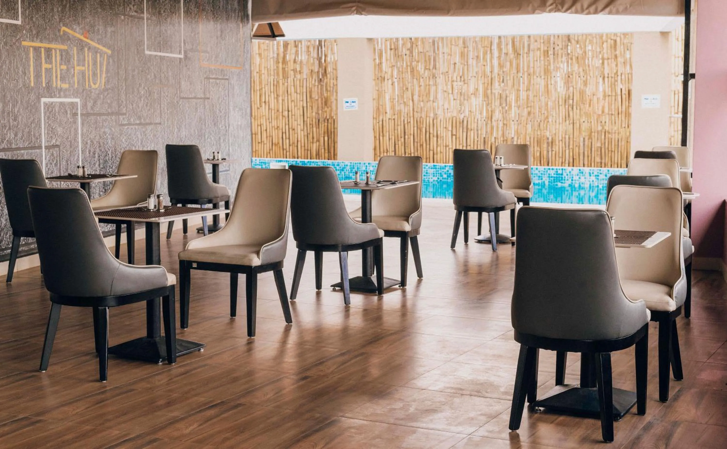 The Hut Restaurant & Boutique Hotel