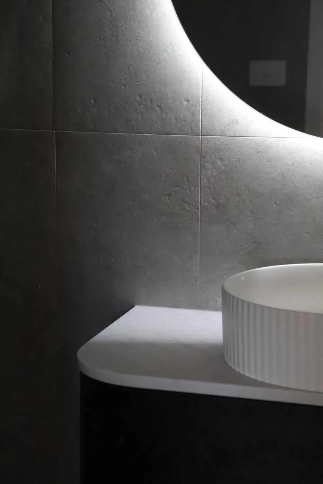 Bathroom in St Hugh Hotel Wagga Wagga