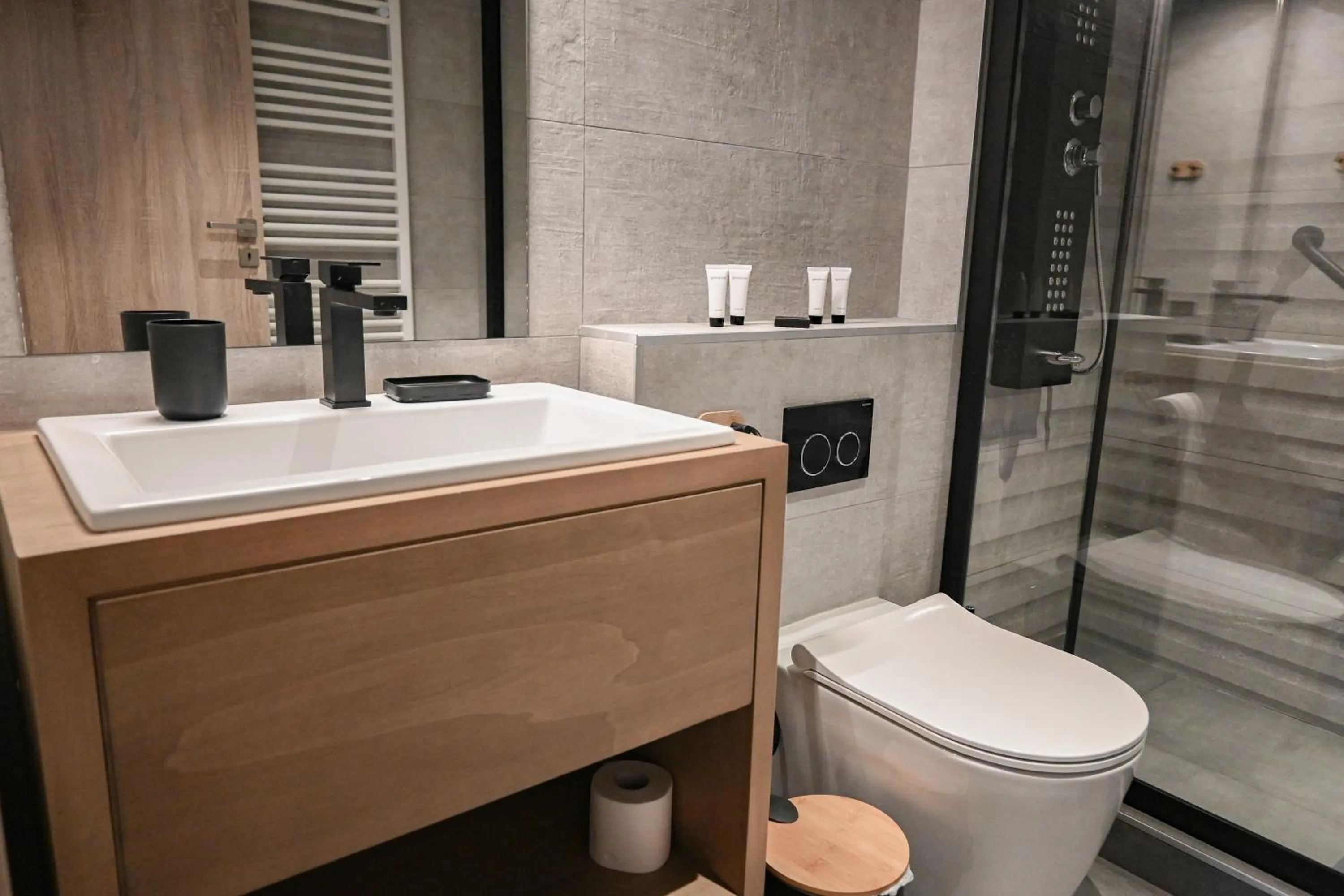 Bathroom in Komody Apartments