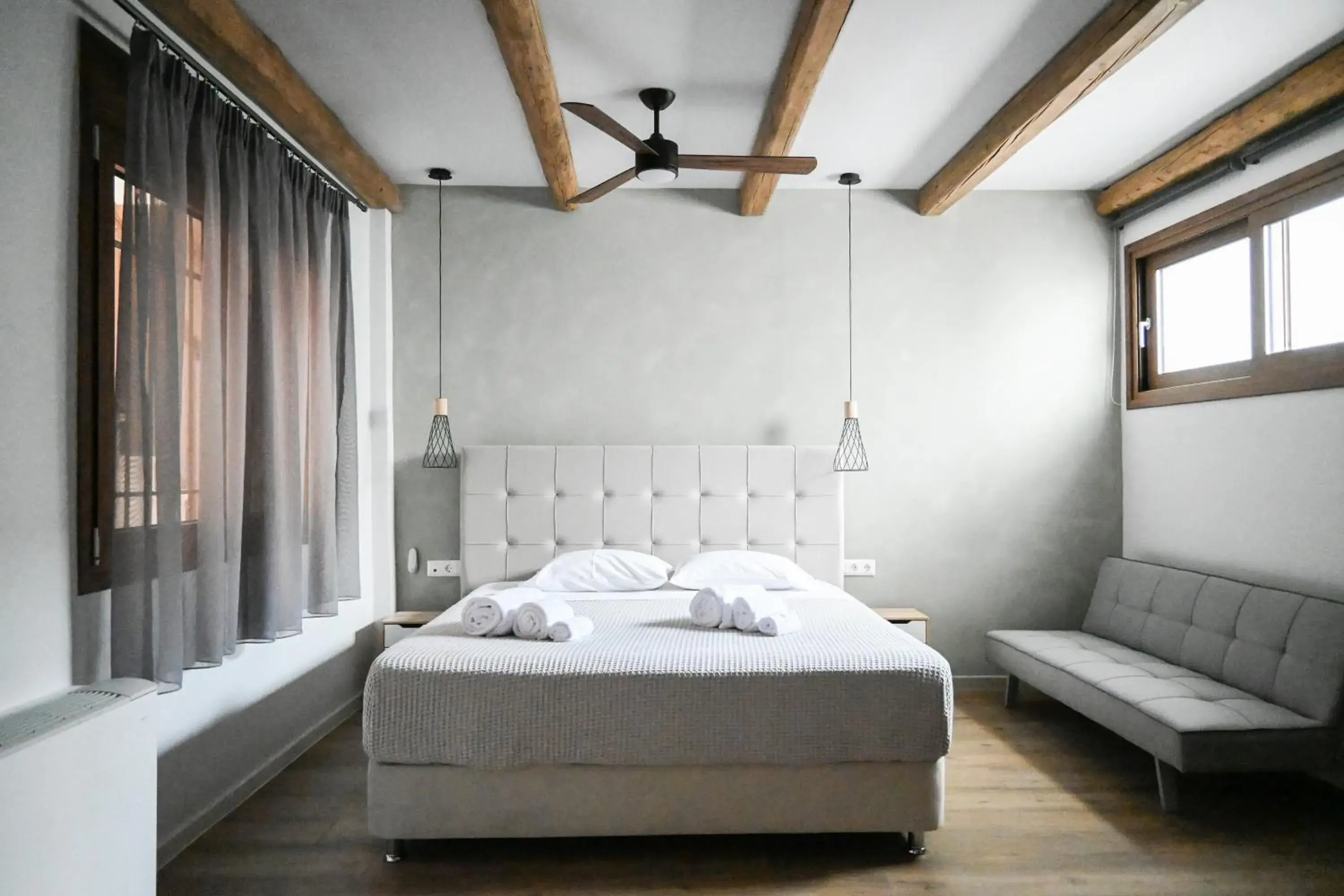 Deluxe King Studio in Komody Apartments Deluxe King Studio in Komody Apartments