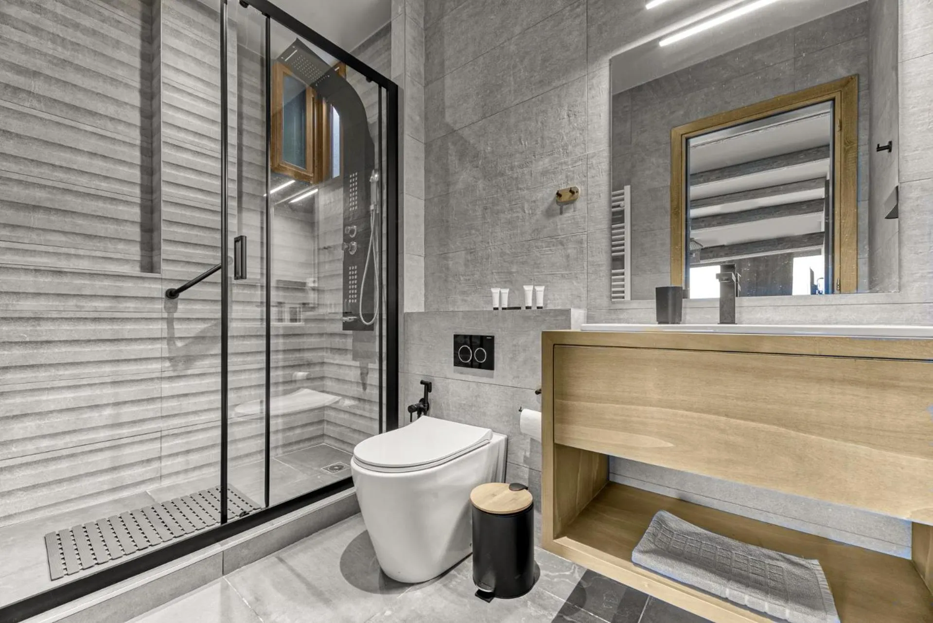 Shower in Komody Apartments