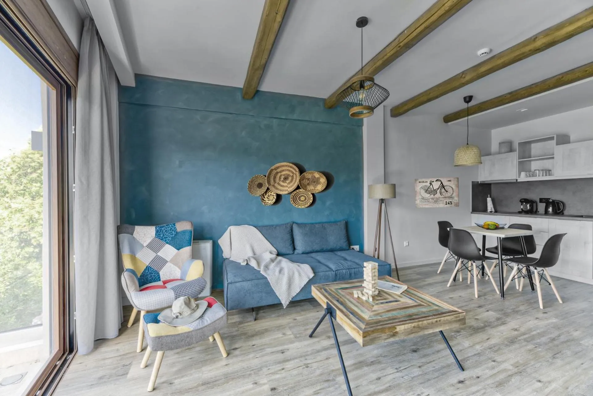 Seating area in Komody Apartments