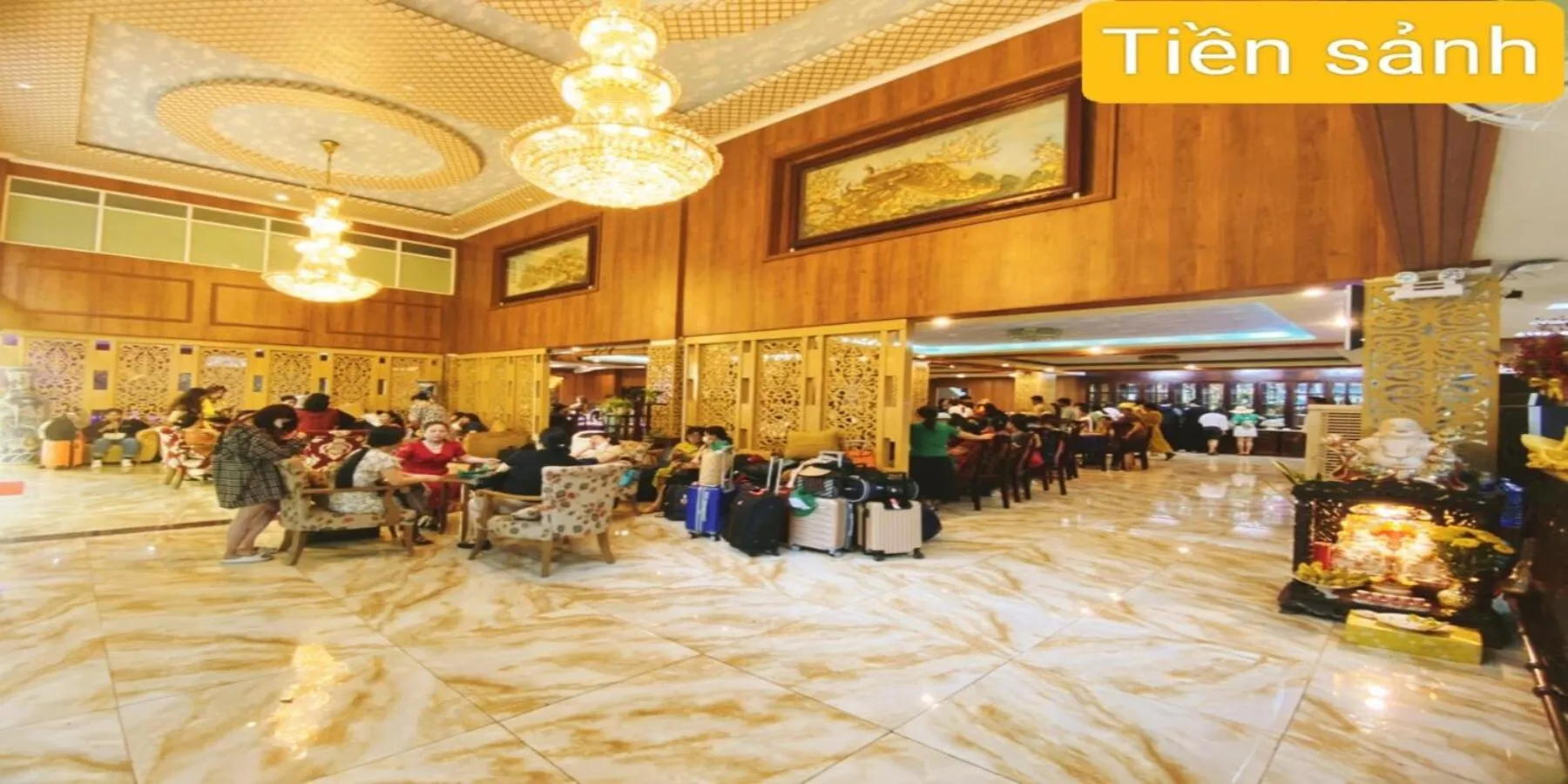 Property building in Linh Phuong 8 Hotel - 24 hours stay