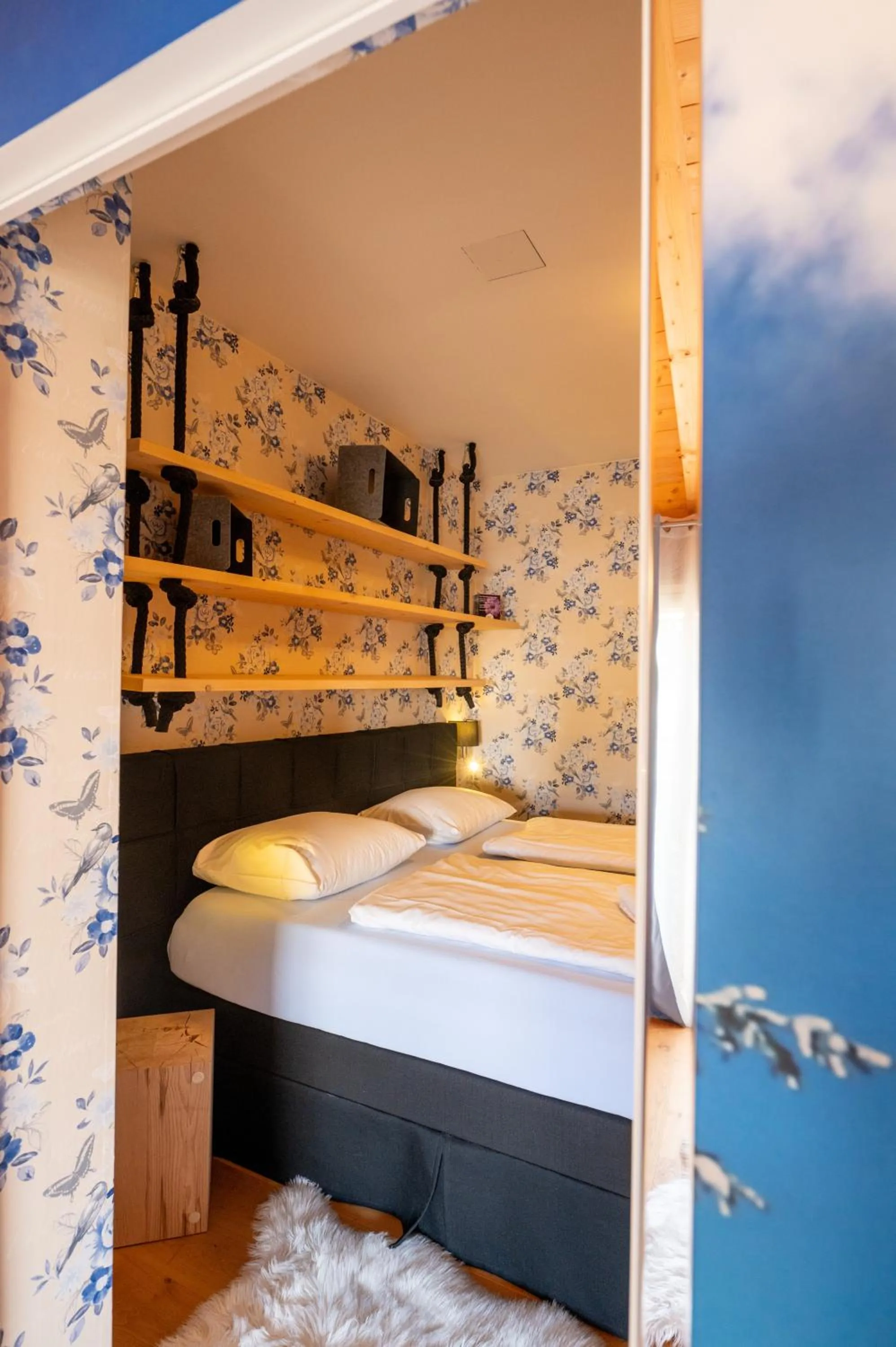 Photo of the whole room, Bed in Design Hotel ALPENLIEBE - - - - Boutique-Flair - - - -