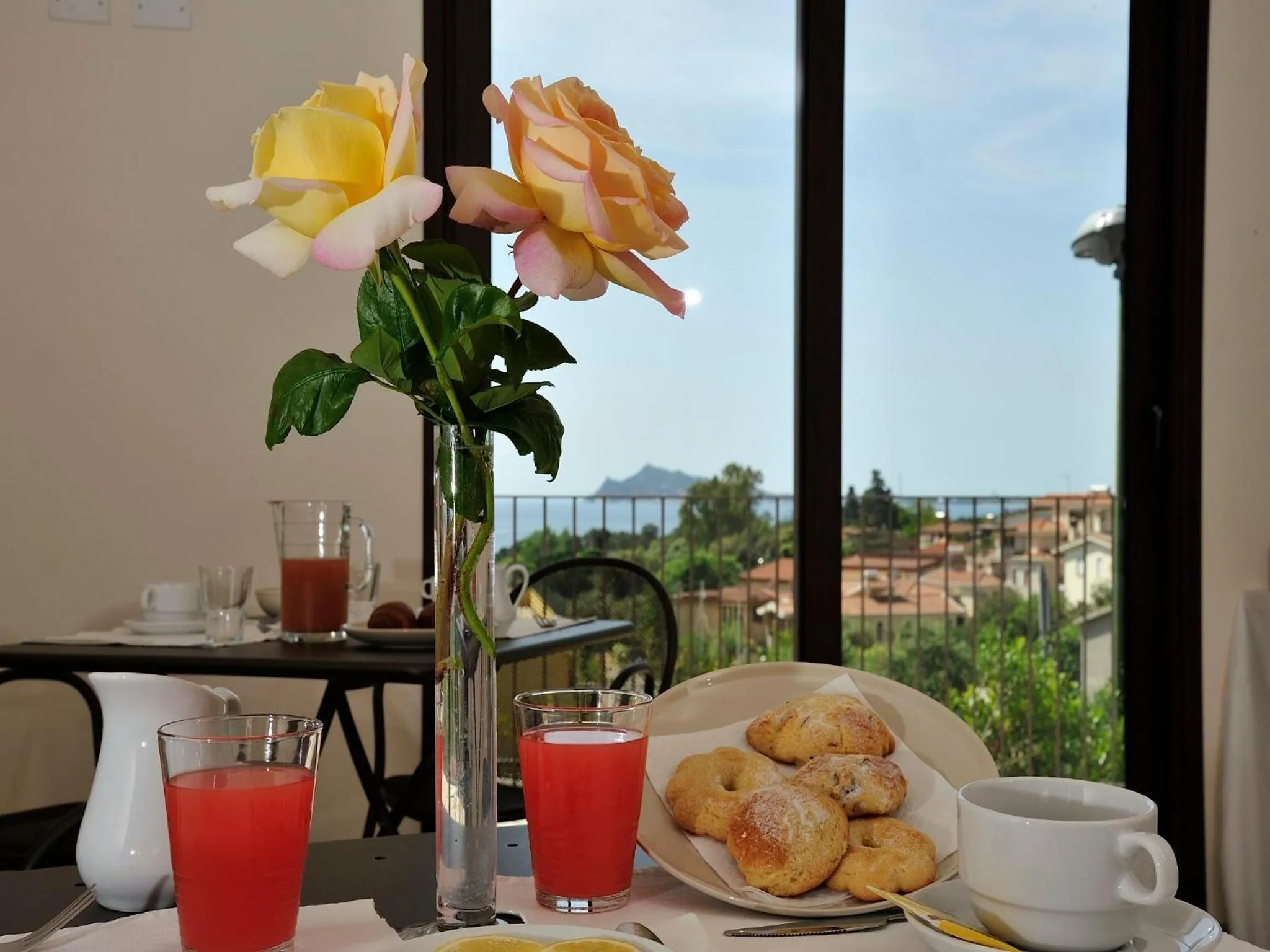 Food and drinks in B&B Le Cale