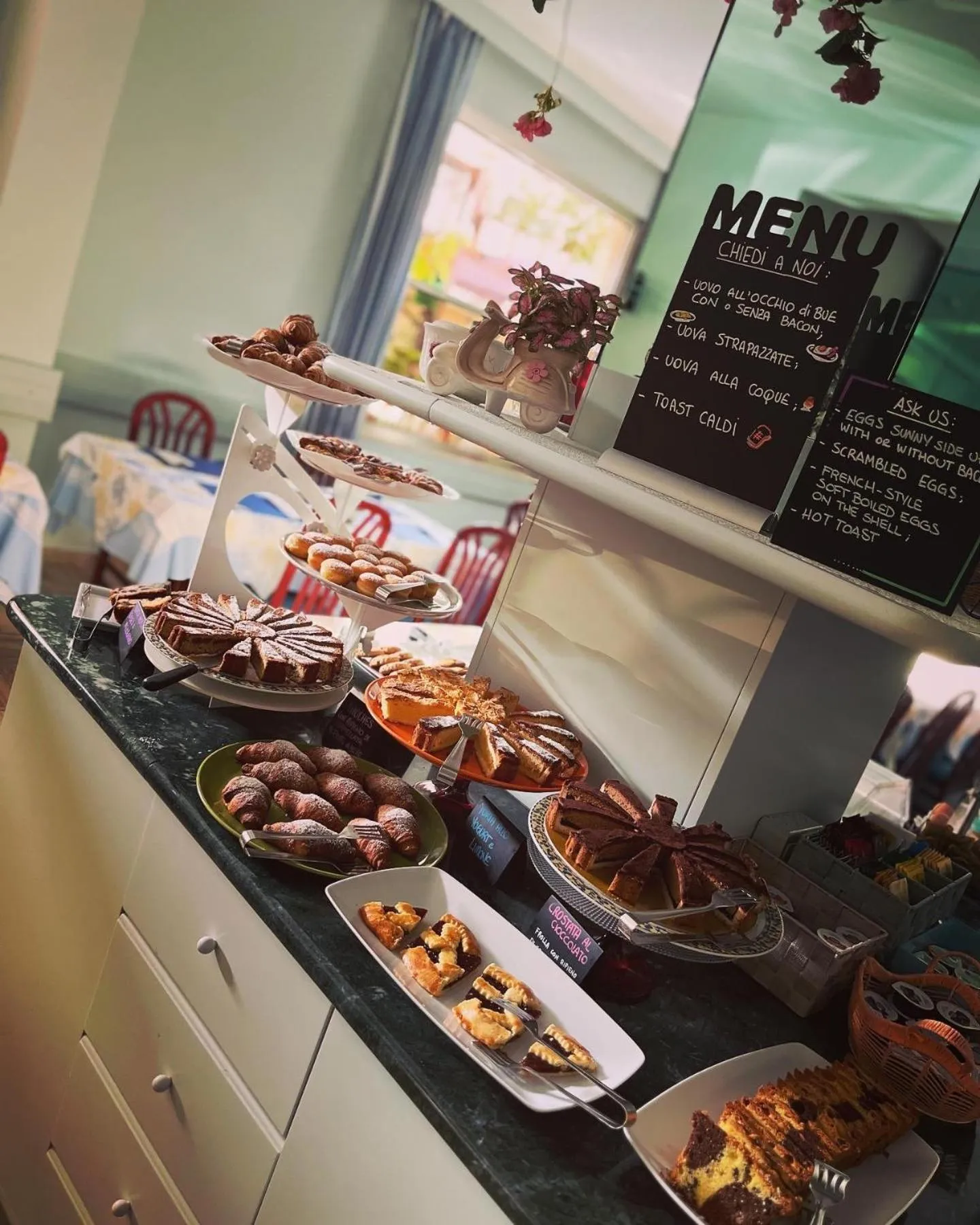 Breakfast in Hotel Emma Nord