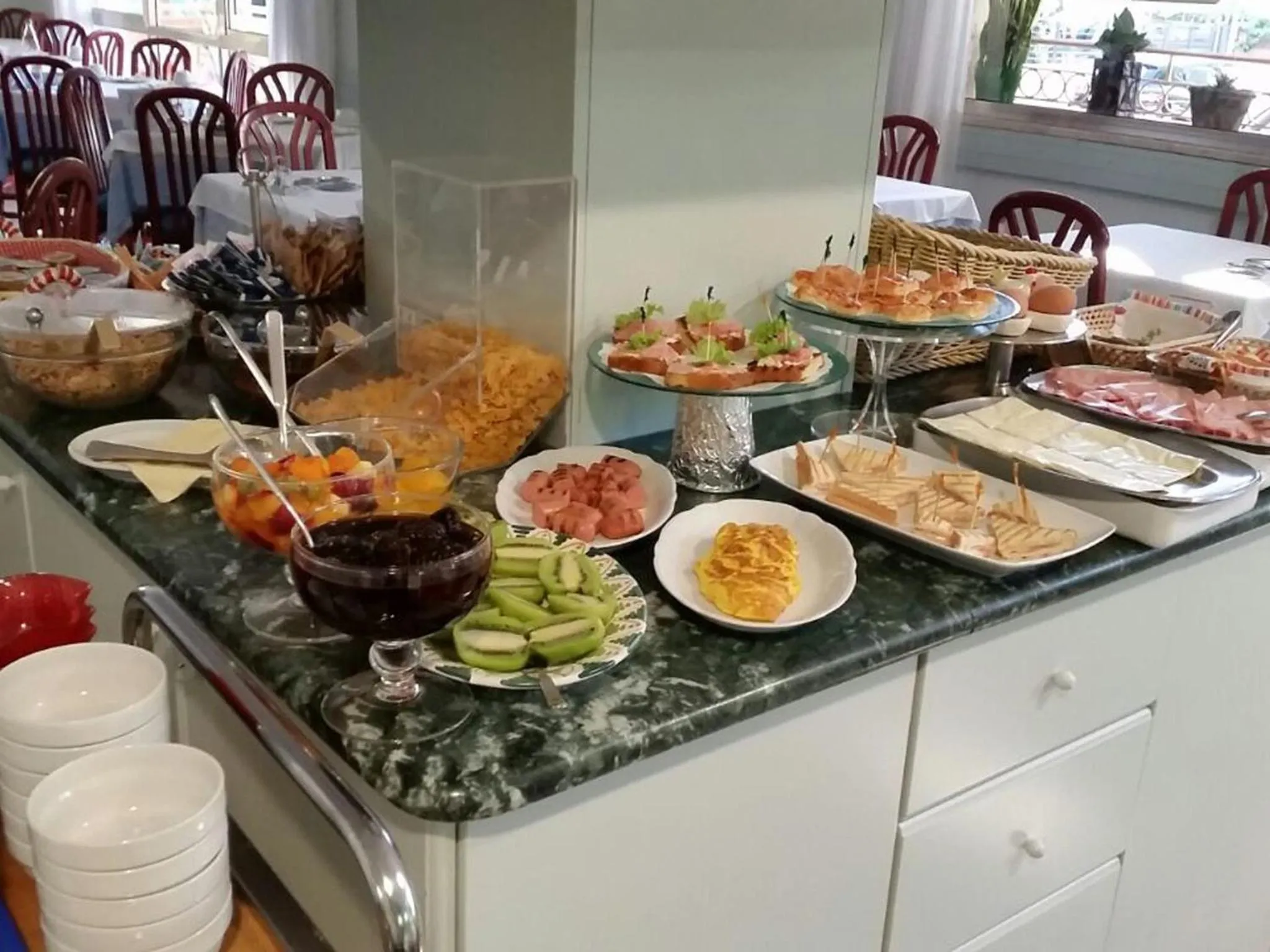 Restaurant/places to eat in Hotel Emma Nord