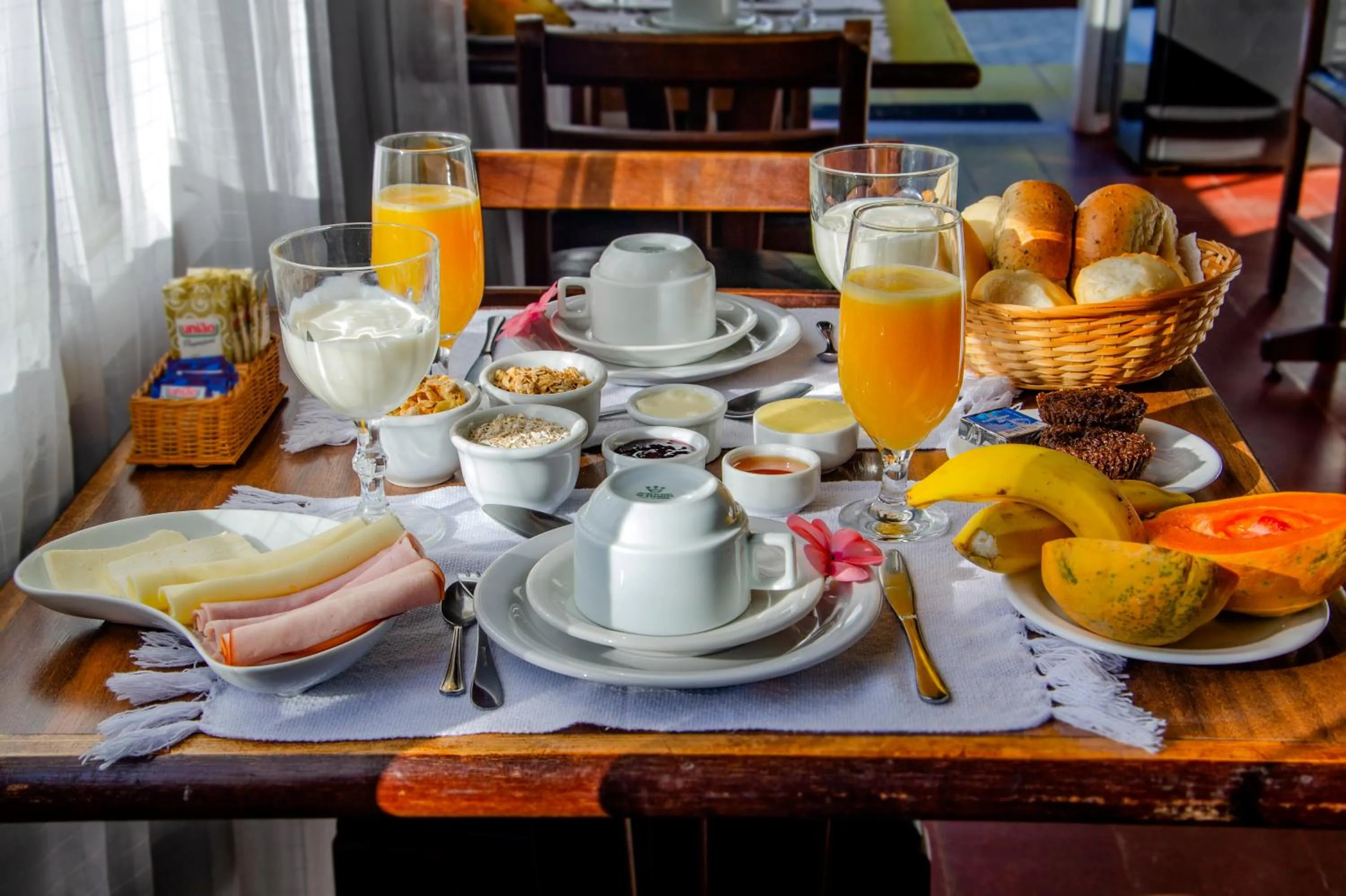 Breakfast in Pousada Refúgio das Aves