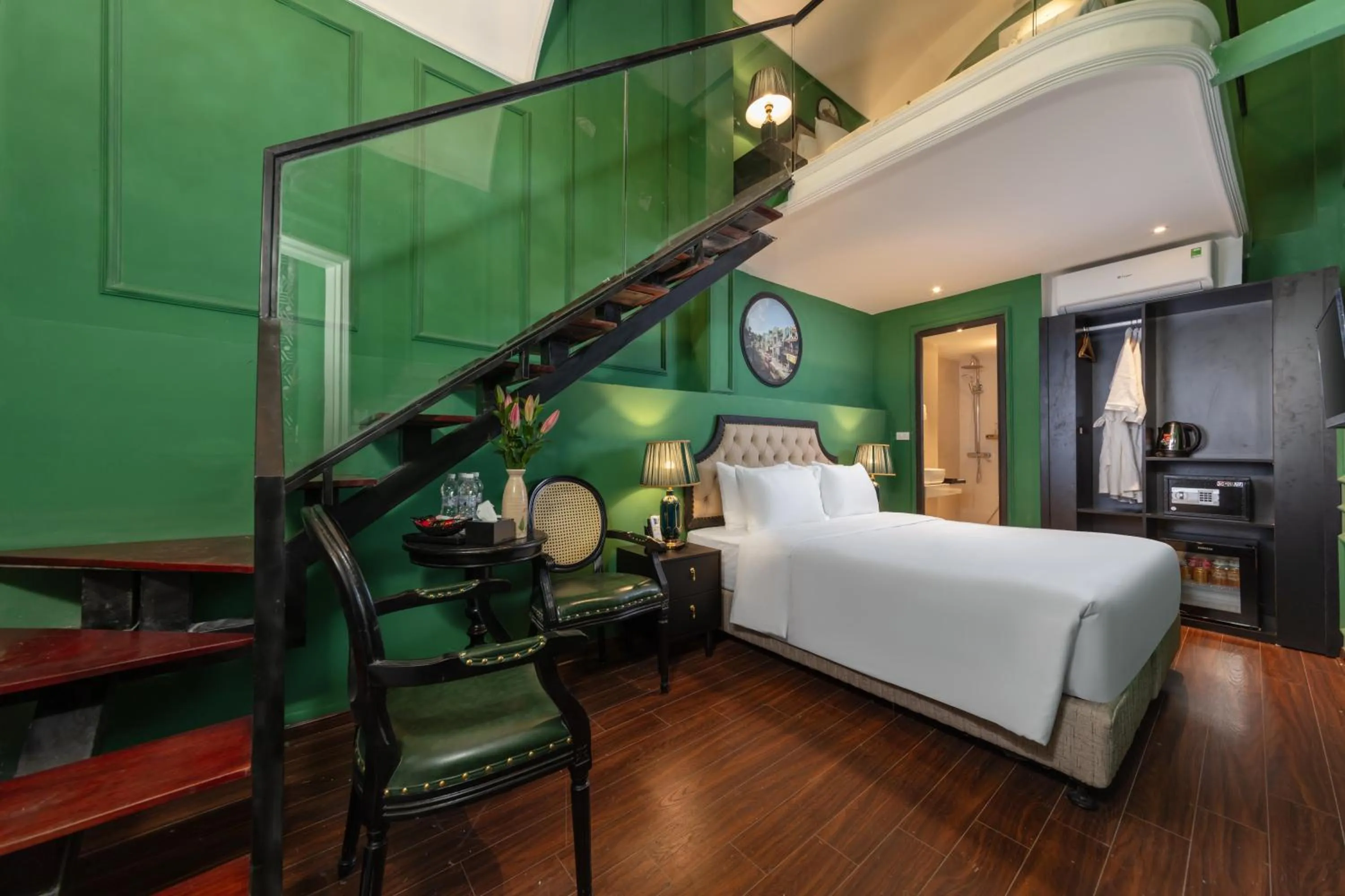 Property building, Bed in Madelise Adora Hotel & Travel