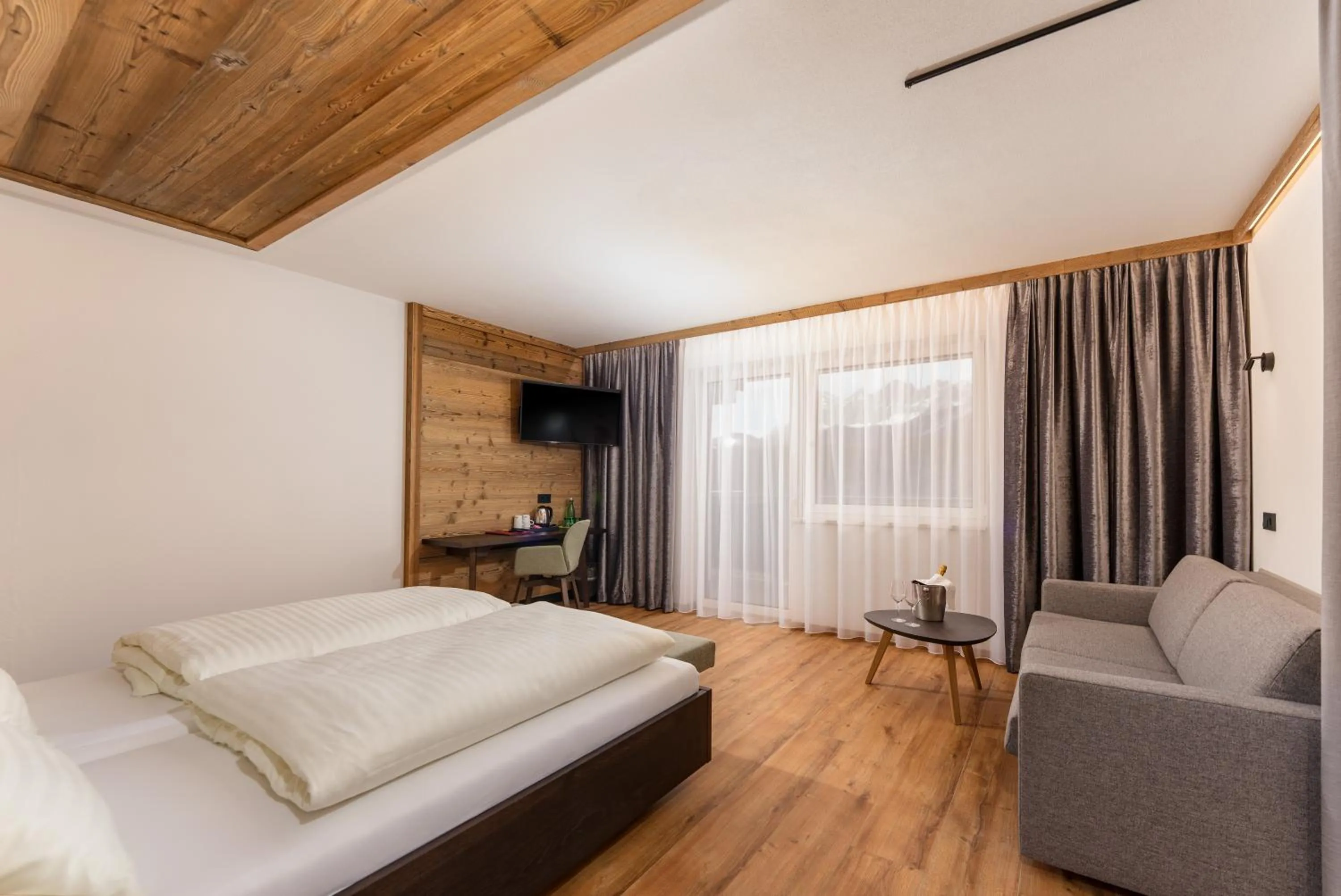 Bedroom, Bed in Hotel Moser