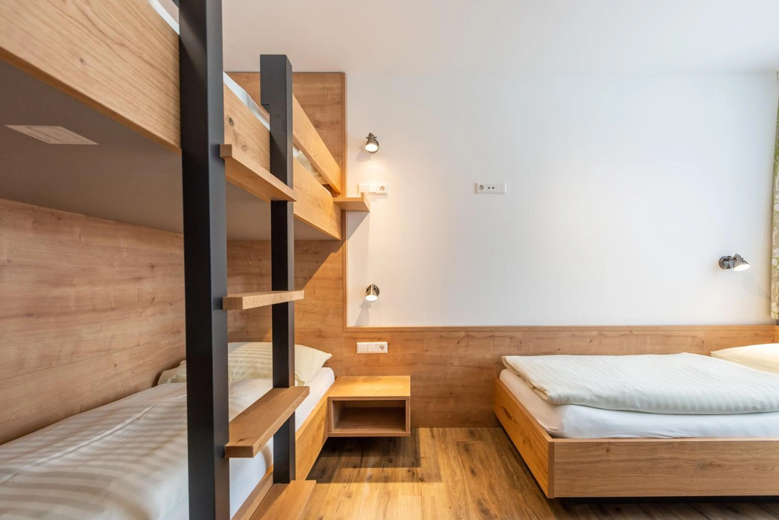 children, Bed in Hotel Moser