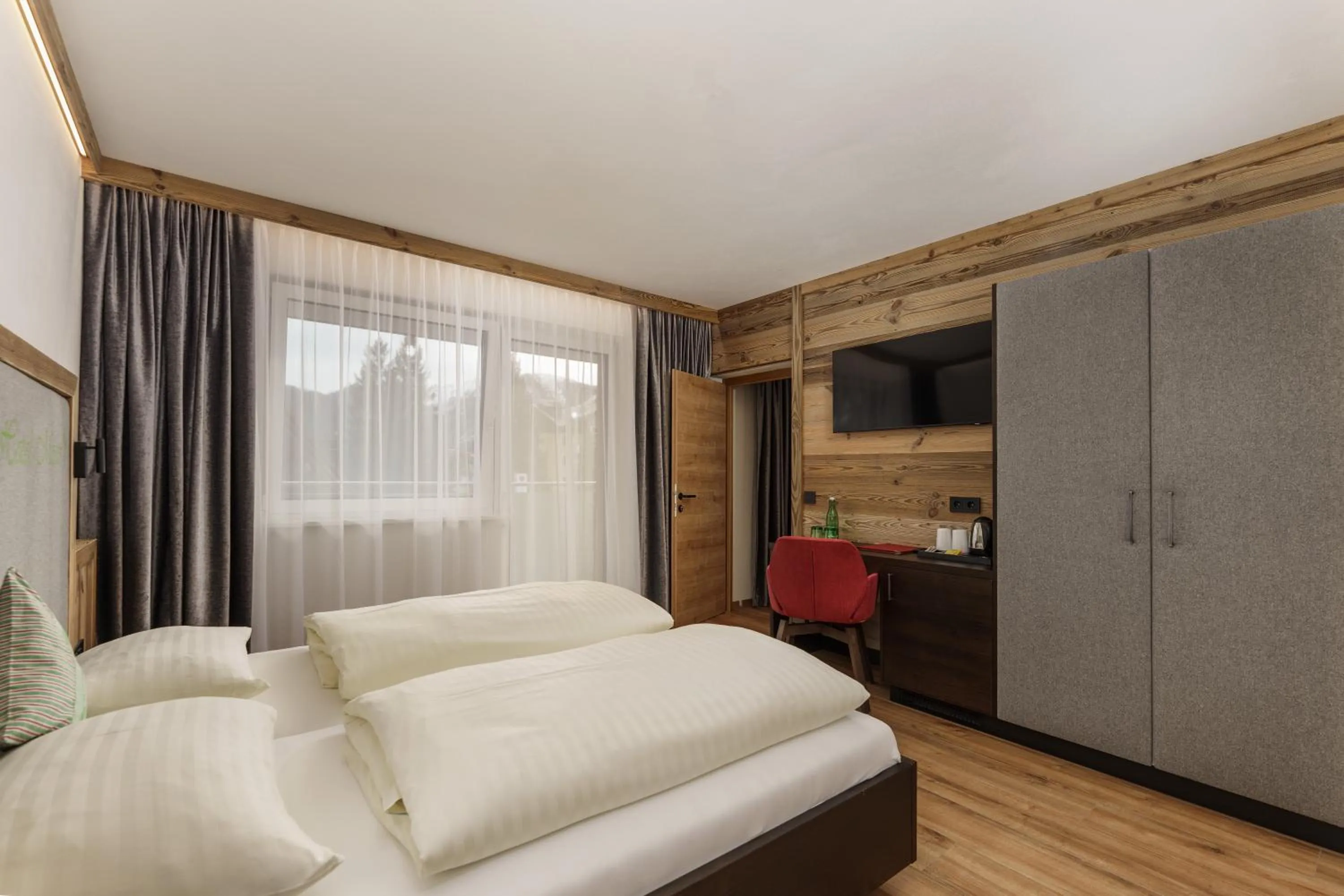 Bedroom, Bed in Hotel Moser