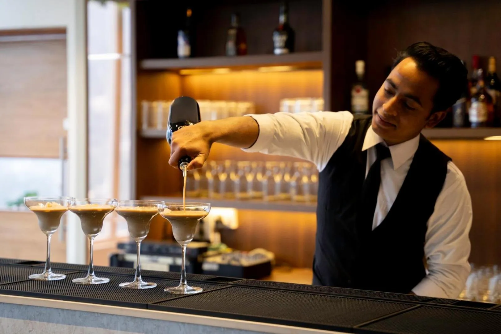 Lounge or bar in SPT Clarks Inn Suite, Mandi