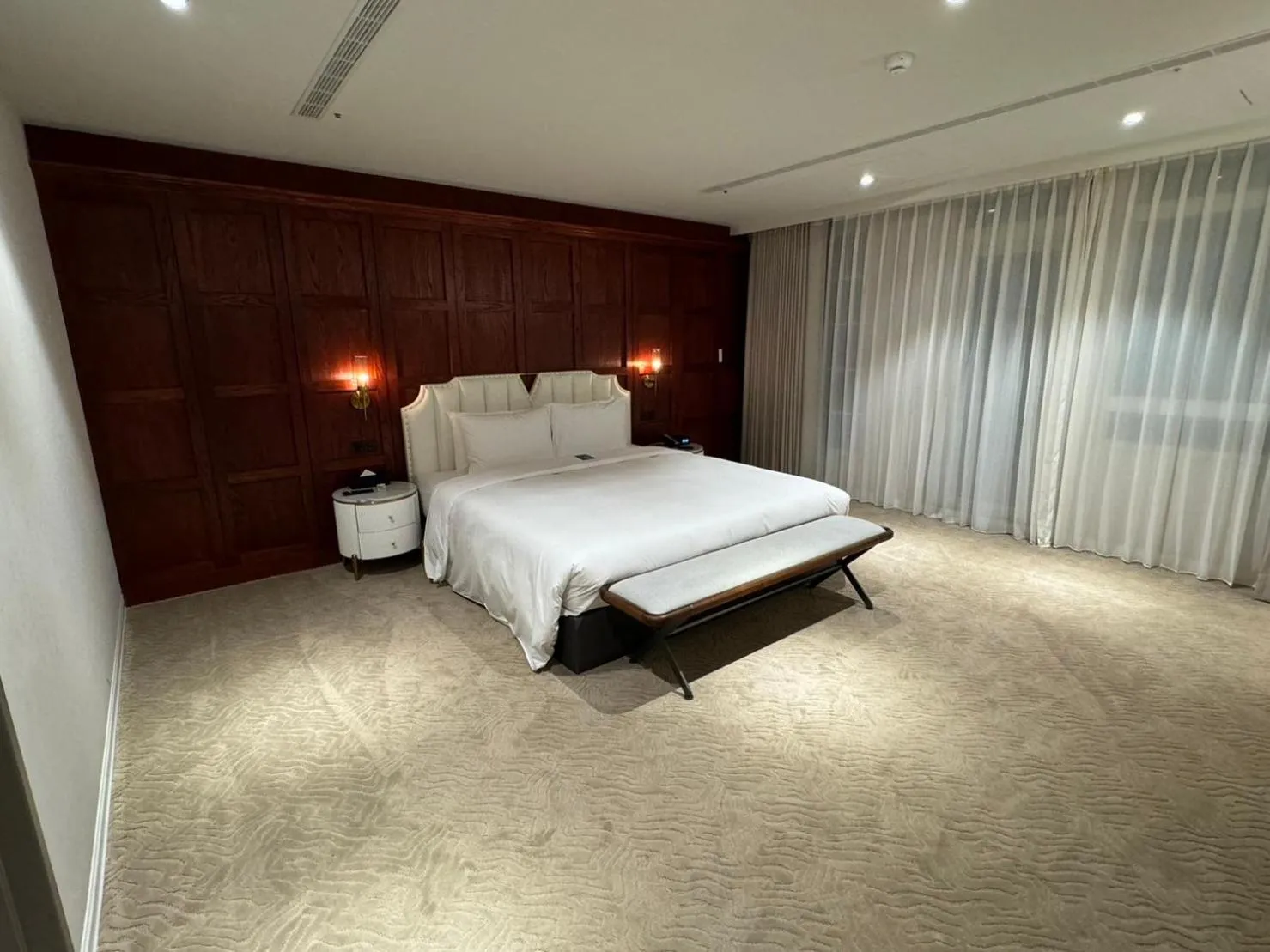 Bed in TRYP by Wyndham New Taipei Linkou 新北林口爵怡溫德姆酒店機場捷運MRTA9林口站