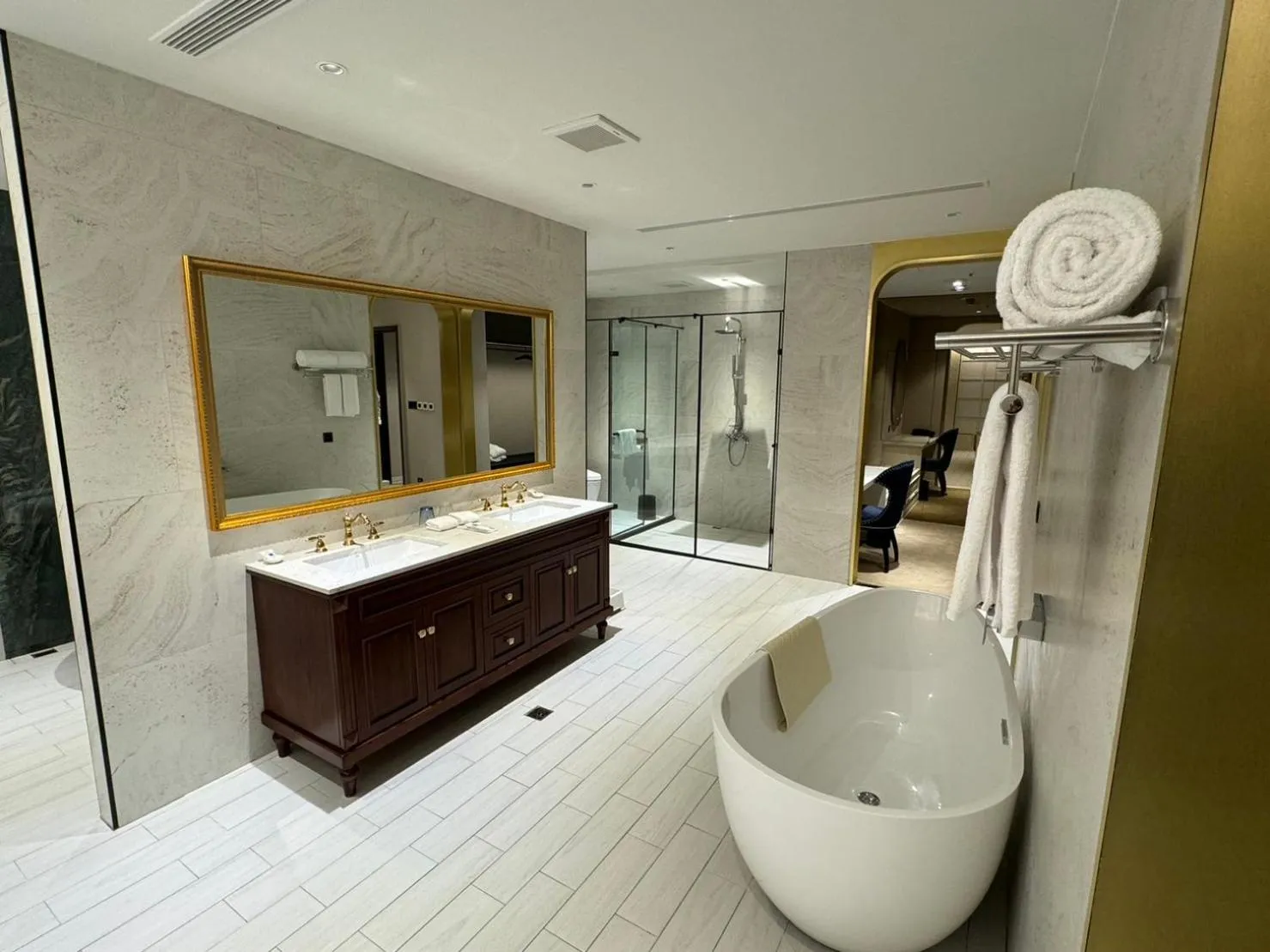 Bathroom in TRYP by Wyndham New Taipei Linkou 新北林口爵怡溫德姆酒店機場捷運MRTA9林口站